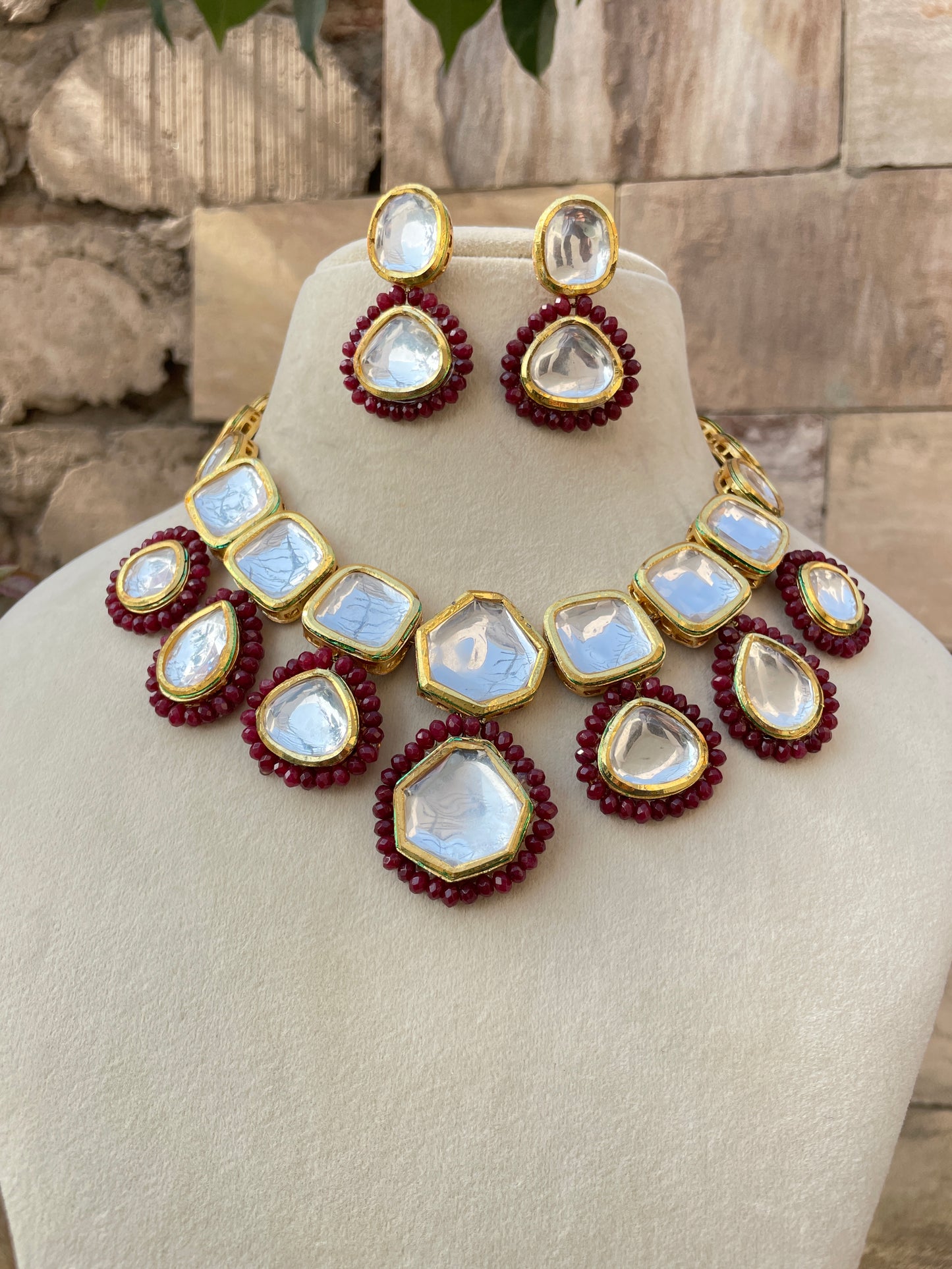 Maroon Shama Kundan Jewellery Set