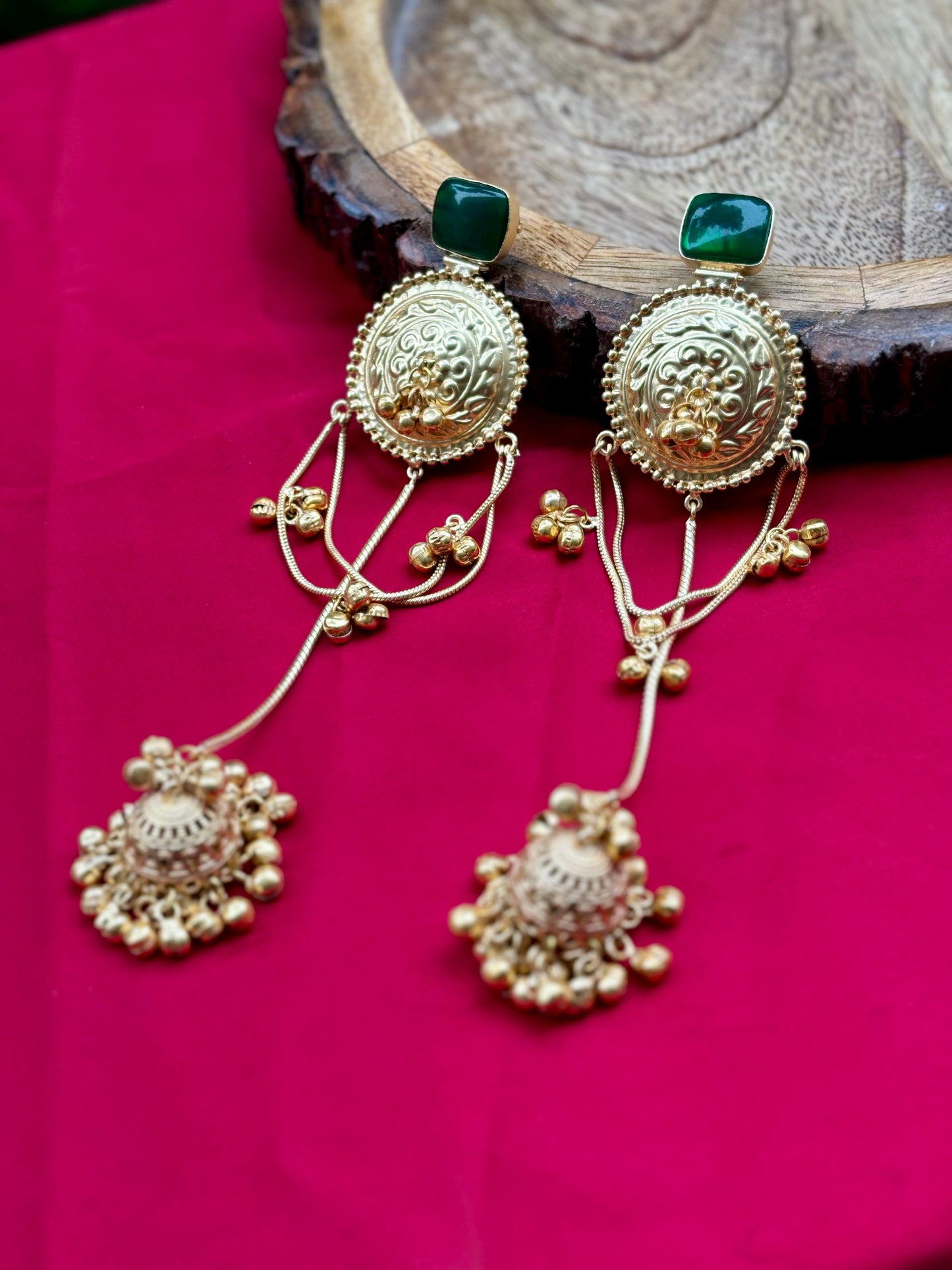 Emerald Arzzo Kashmiri Earrings