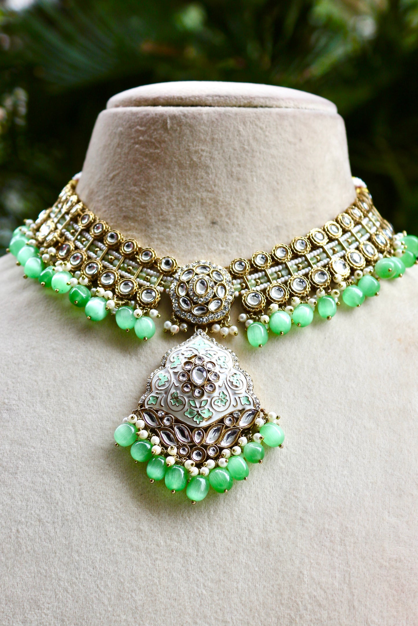Pista Green Jyoti Kundan Jewellery Set