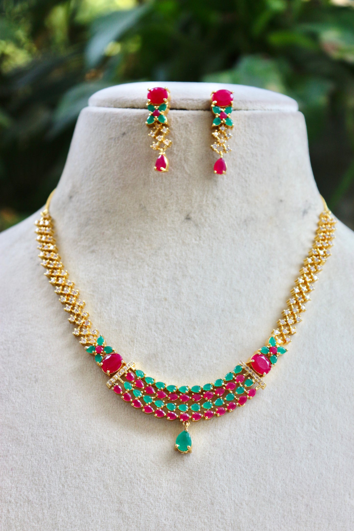 Multicolor Adipika Jewellery Set