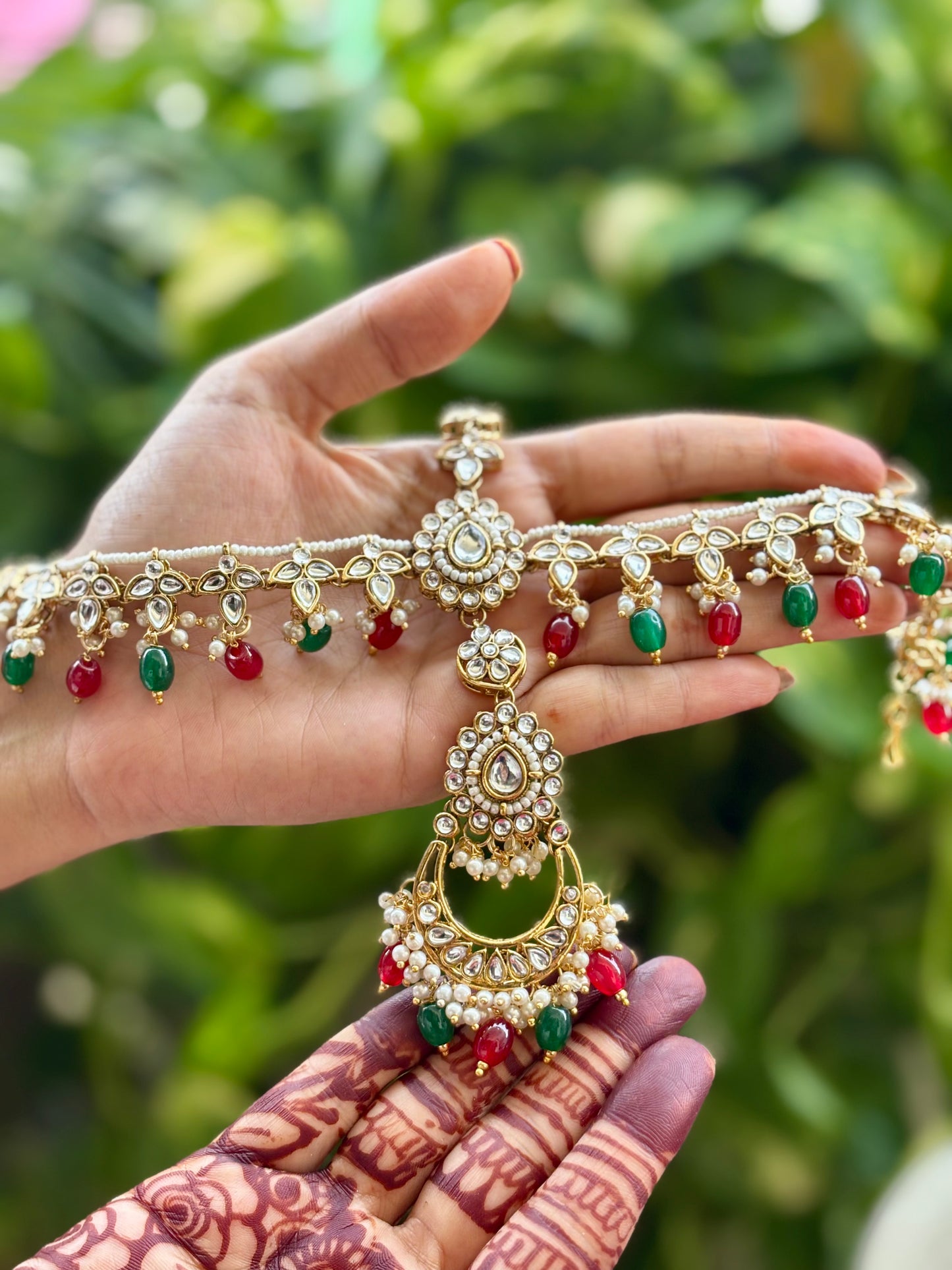 Multicolour Isha Kundan Bridal Jewellery Set