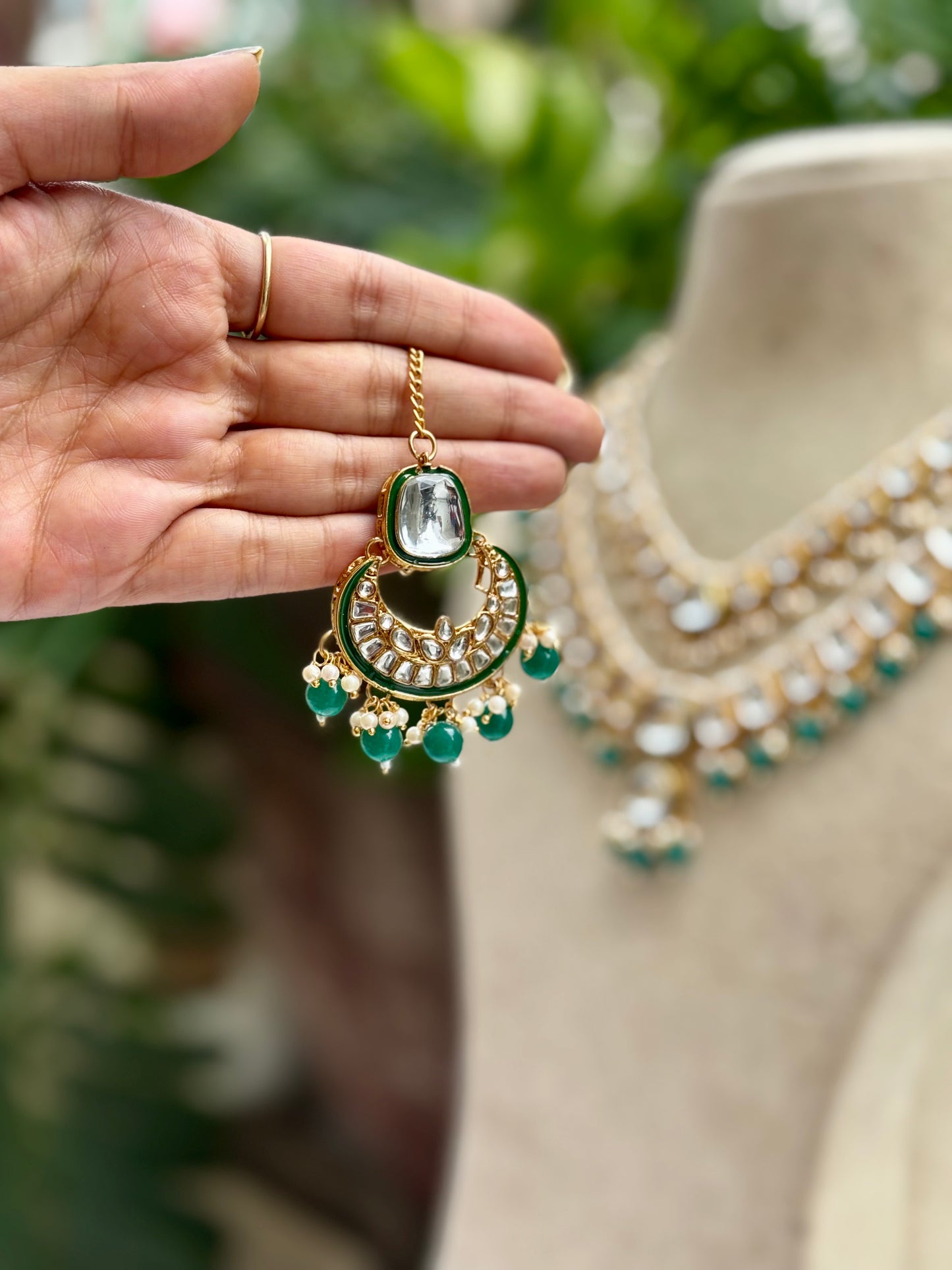 Green Nikki Kundan Jewellery Set