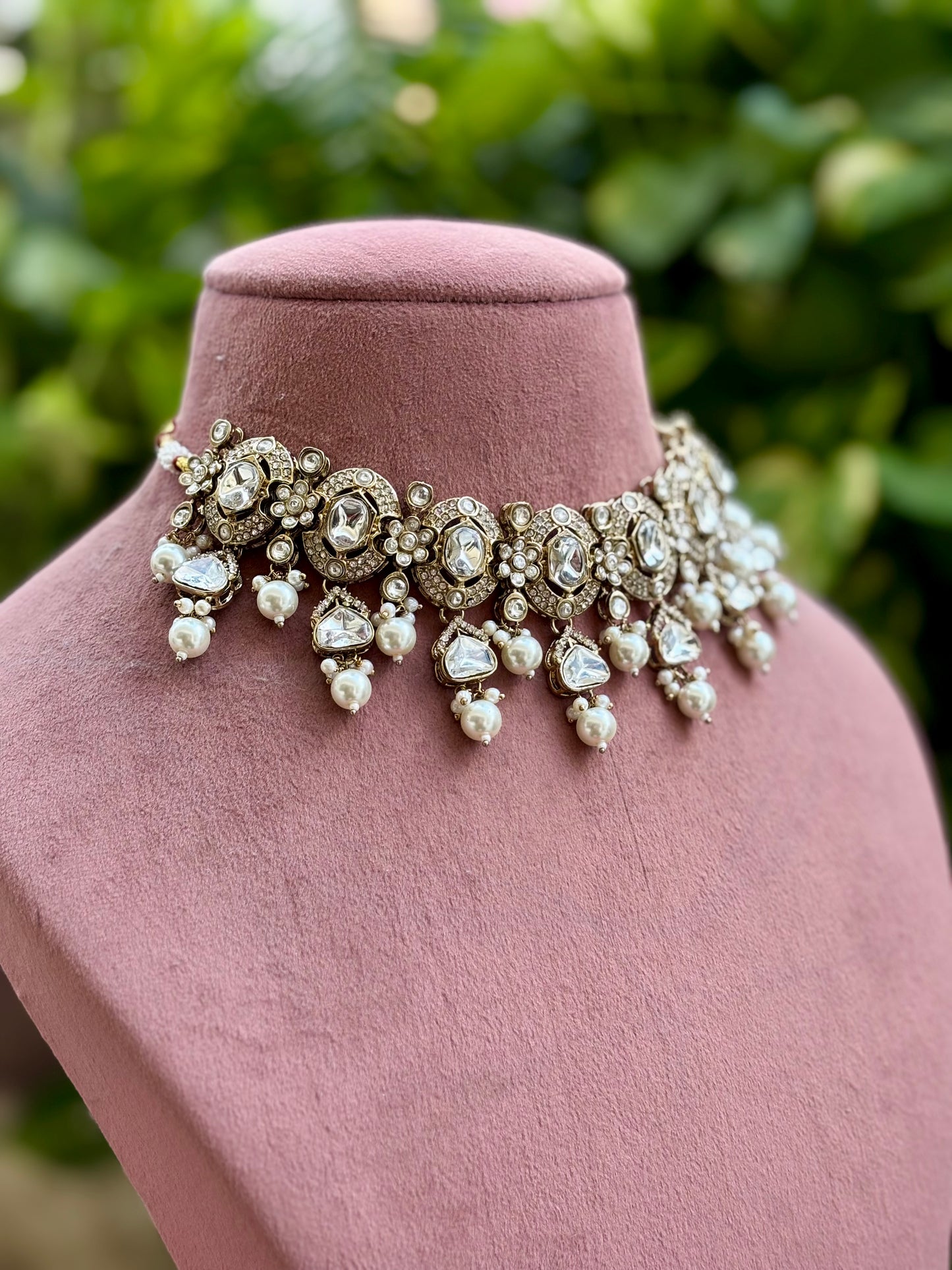 Antique Ena Kundan Jewellery Set