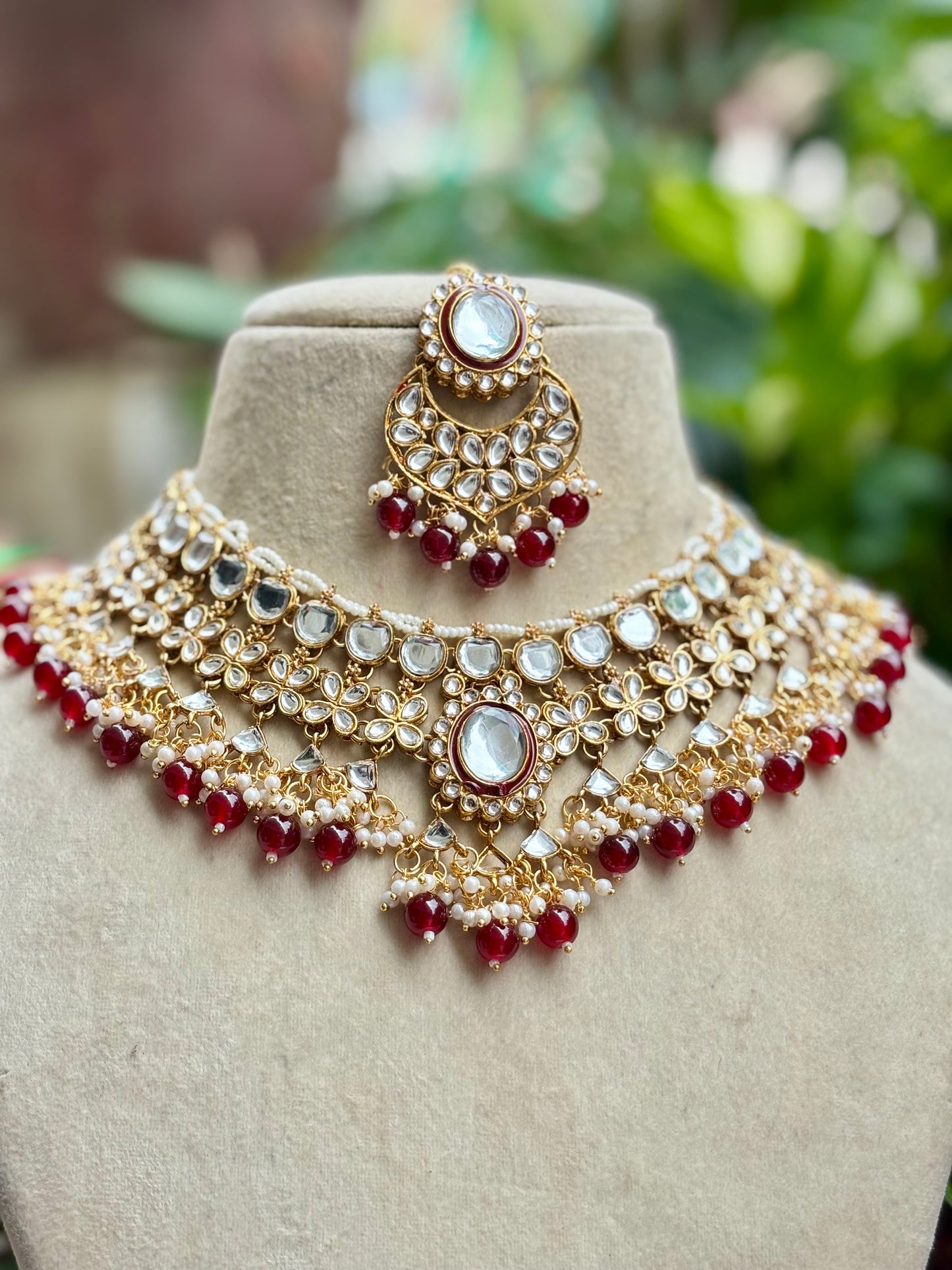Maroon Anku Kundan Jewellery Set