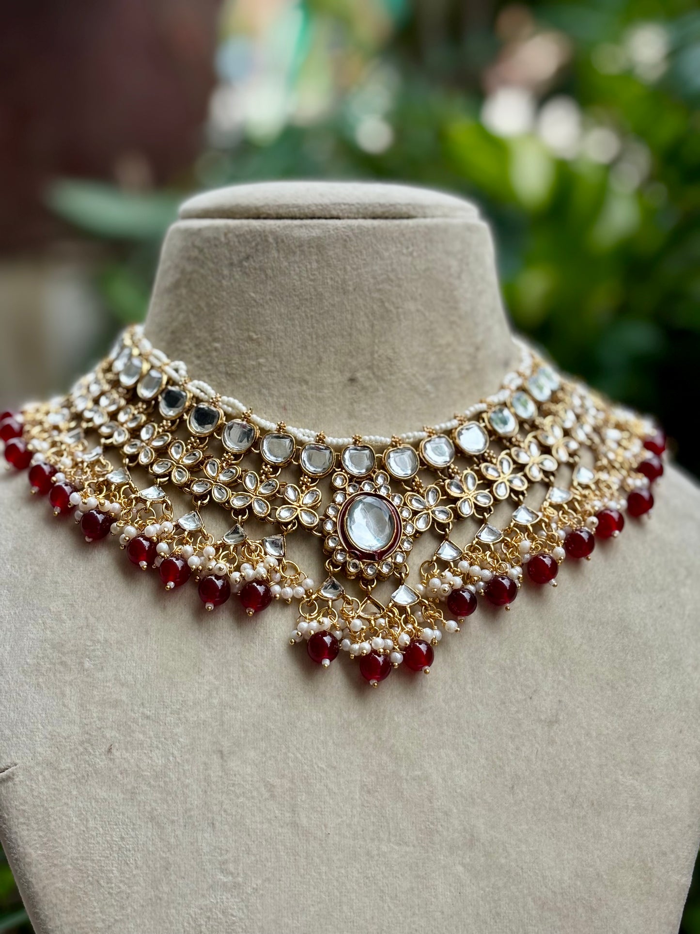 Maroon Anku Kundan Jewellery Set