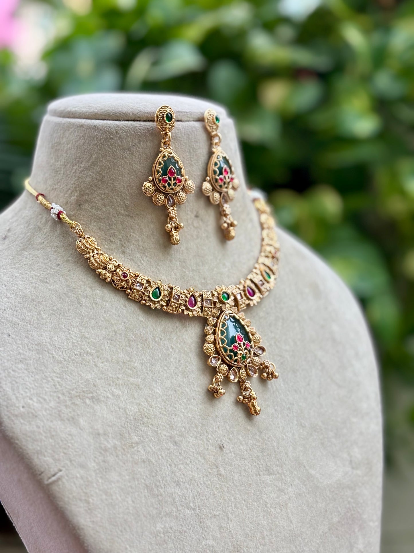 Multicolour Ishawari Heritage Jewellery Set