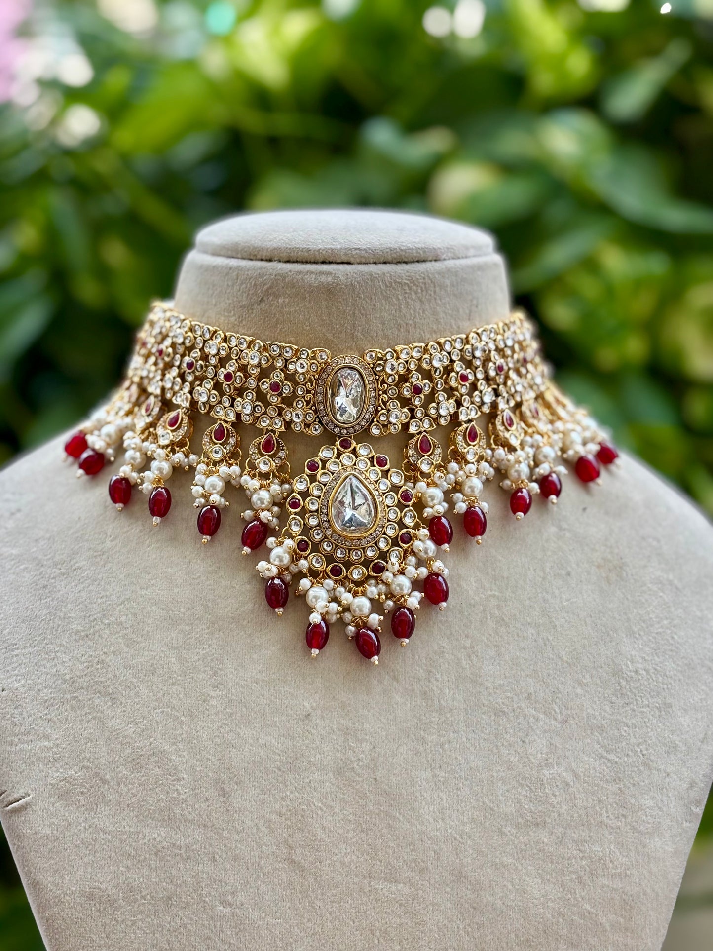 Maroon Ishira Kundan Jewellery Set