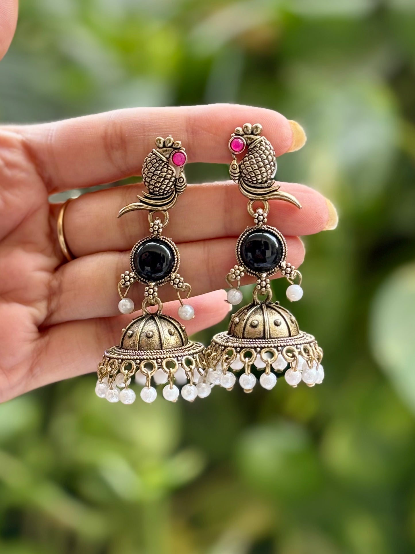 Antique Black Sakshi Jhumki