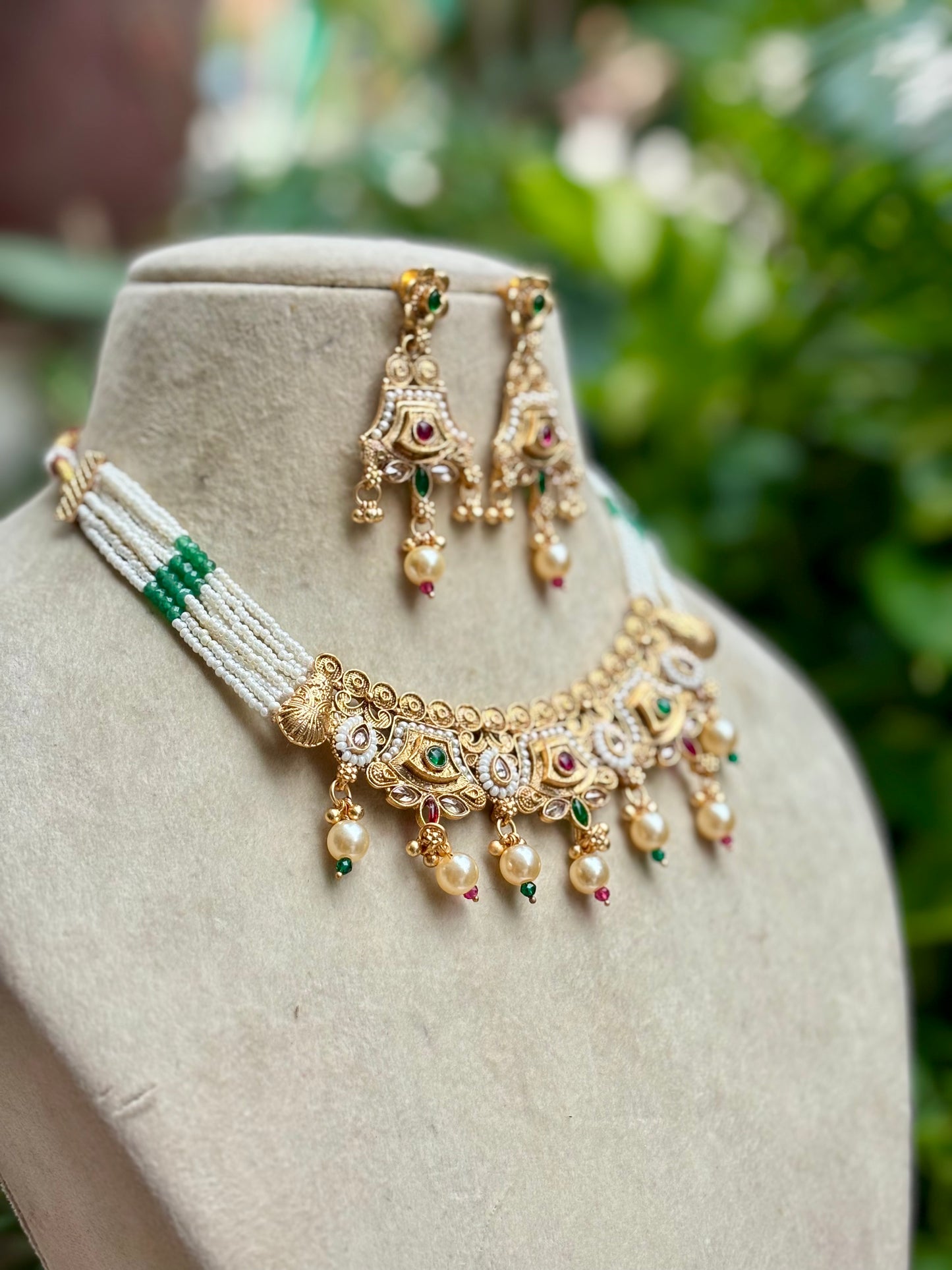 Multicolour Raha Kundan Jewellery Set