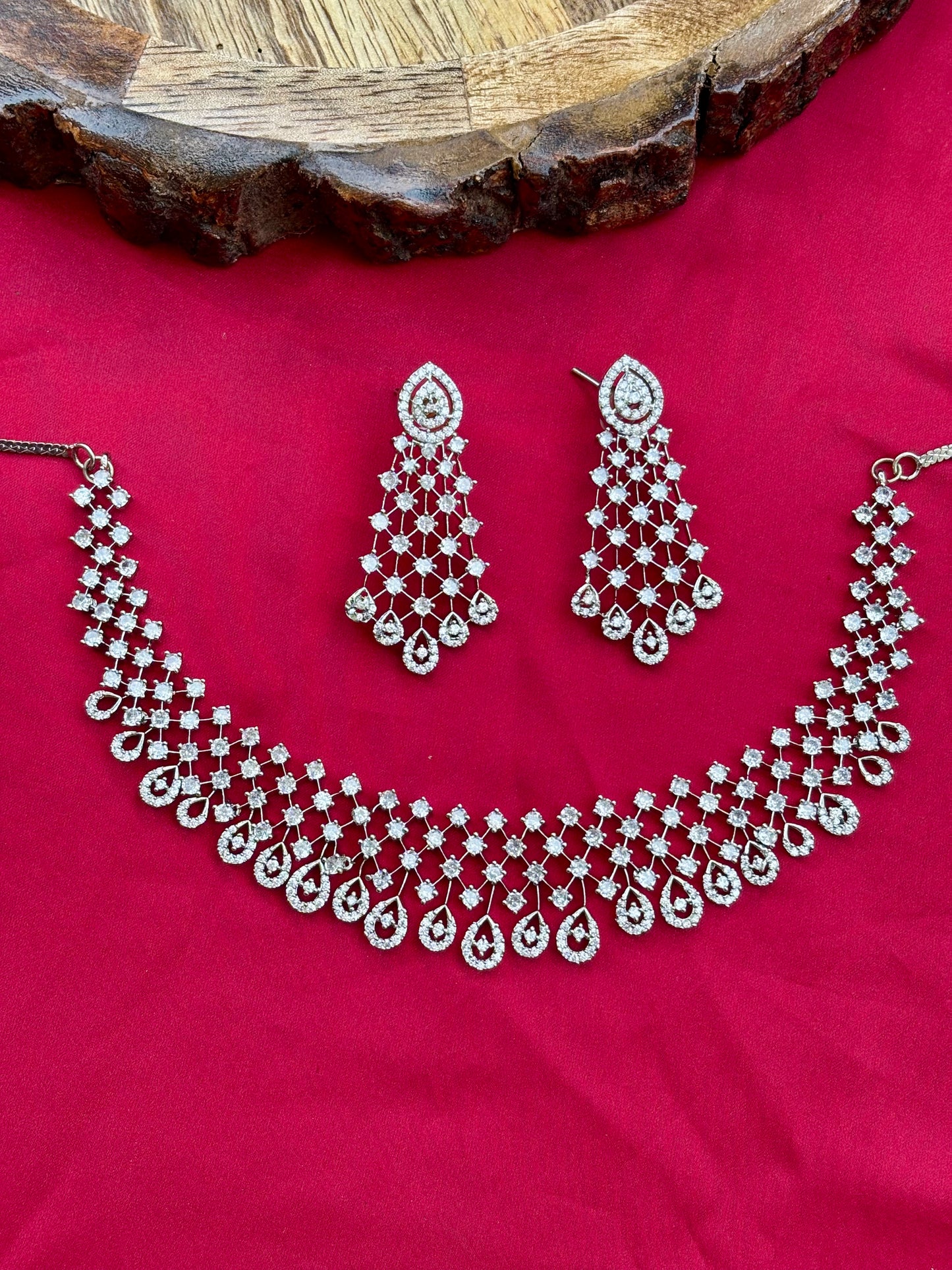 Saanvi Zirconia Jewellery Set