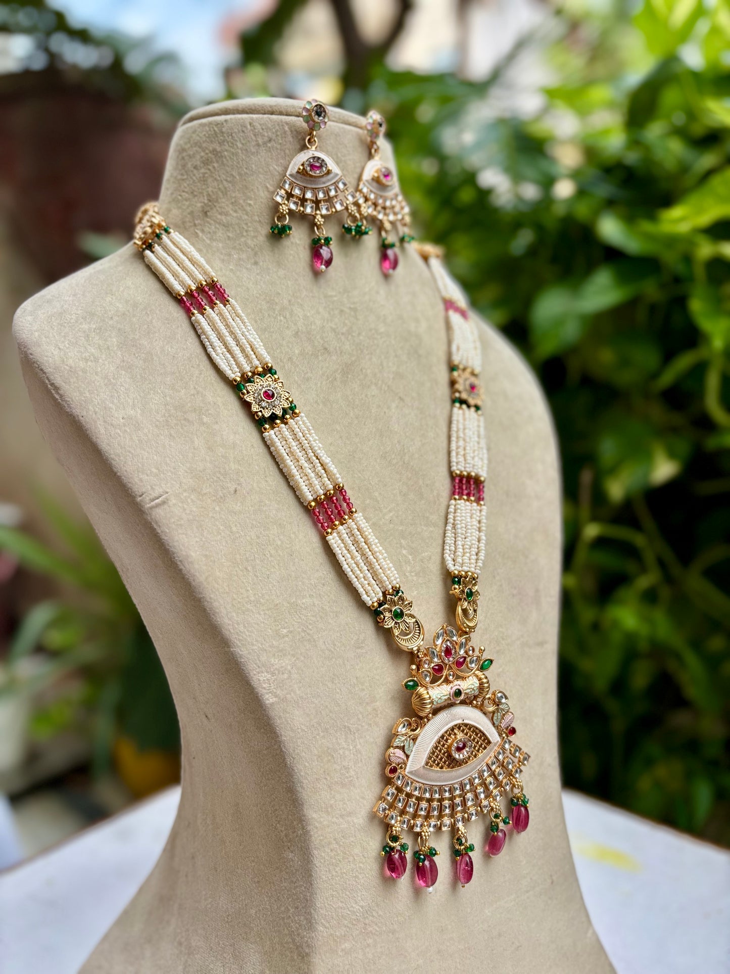 Multicolour Sian Kundan Jewellery Set