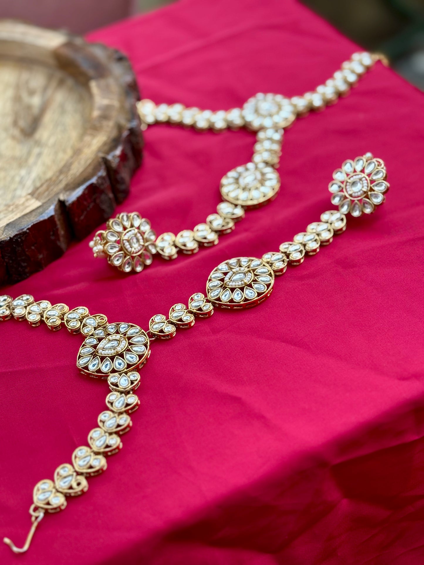 Ivory Naira Kundan Bridal Jewellery Set