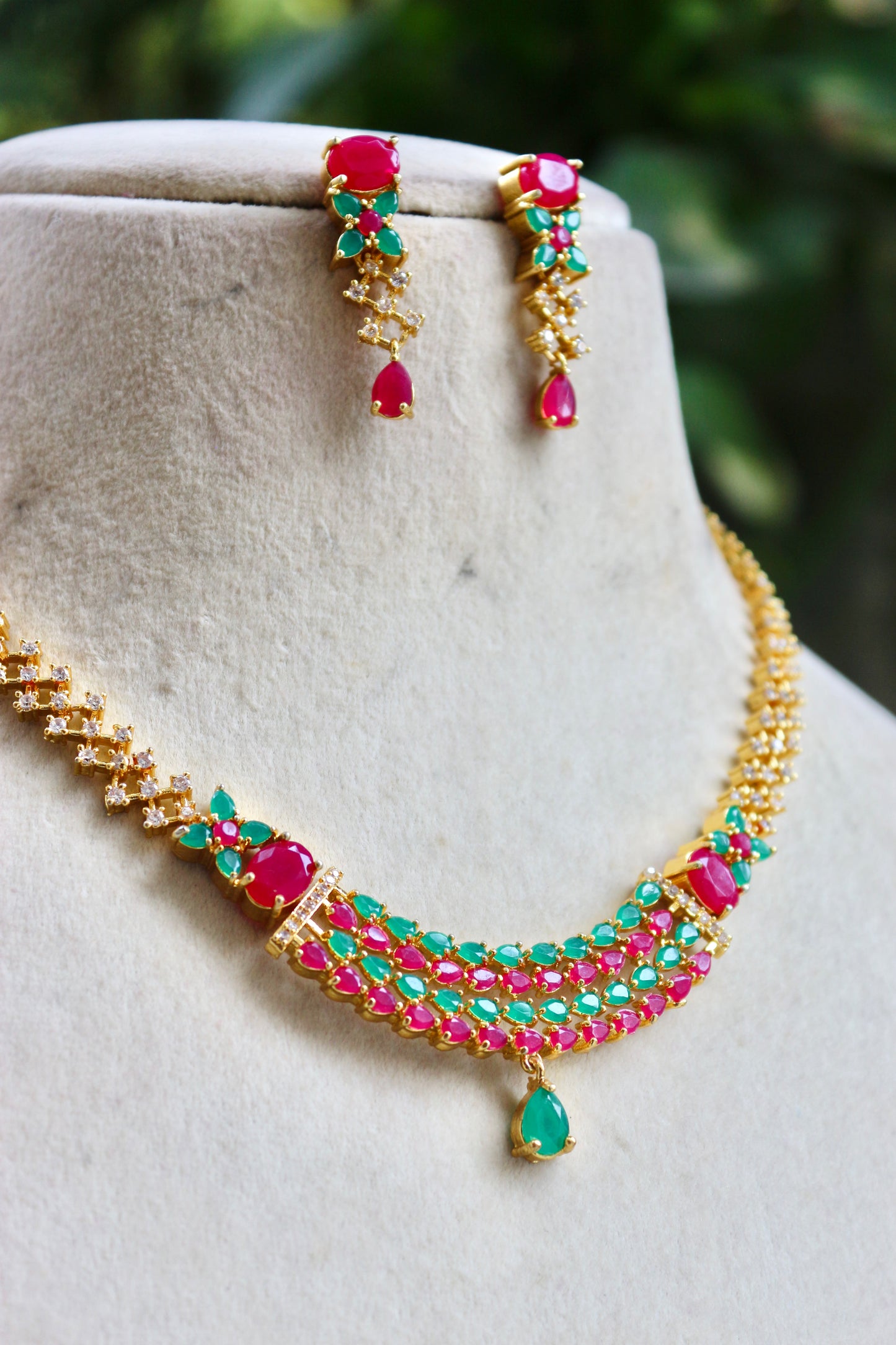 Multicolor Adipika Jewellery Set