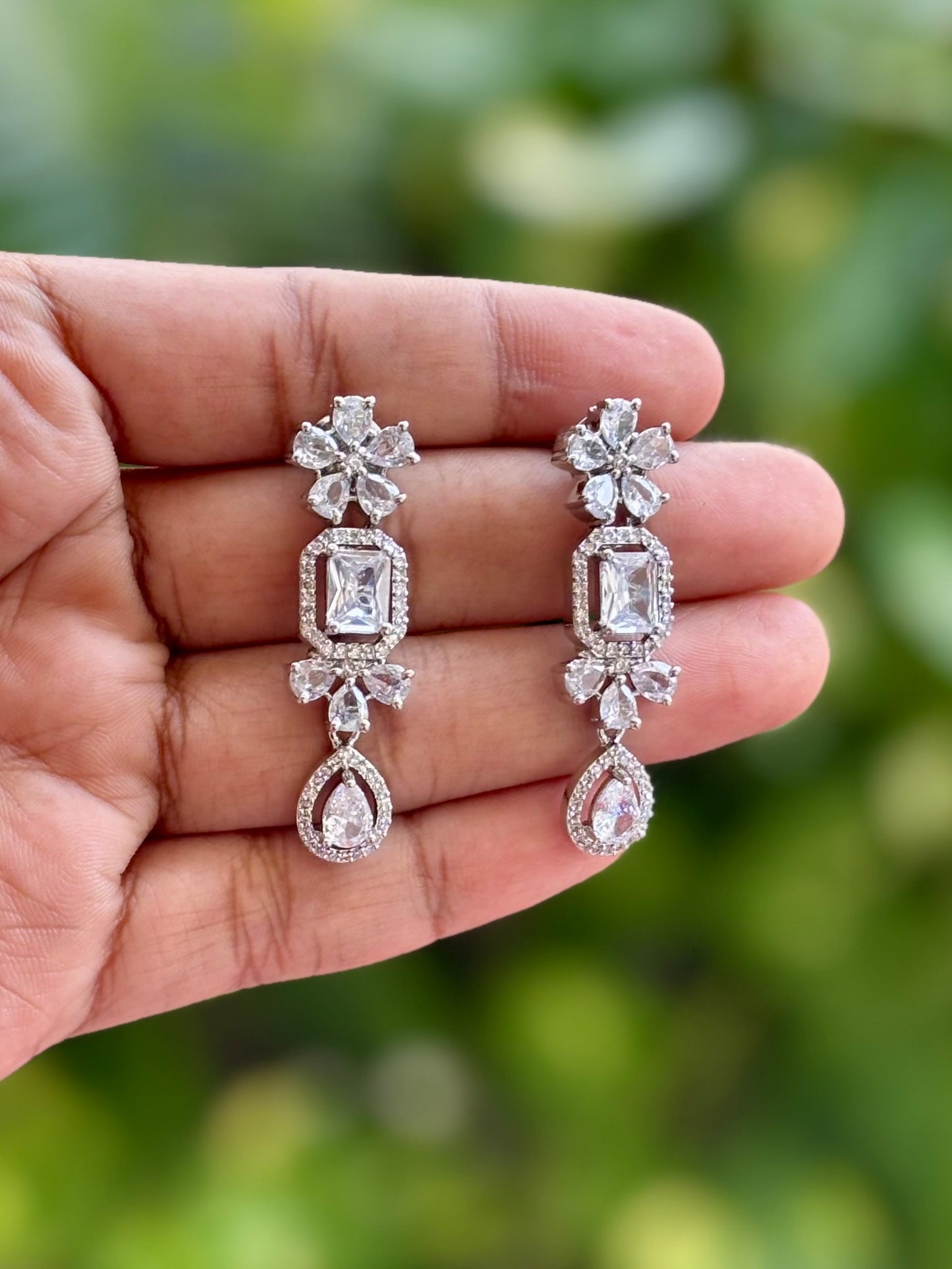 Liila Zirconia Jewellery Set