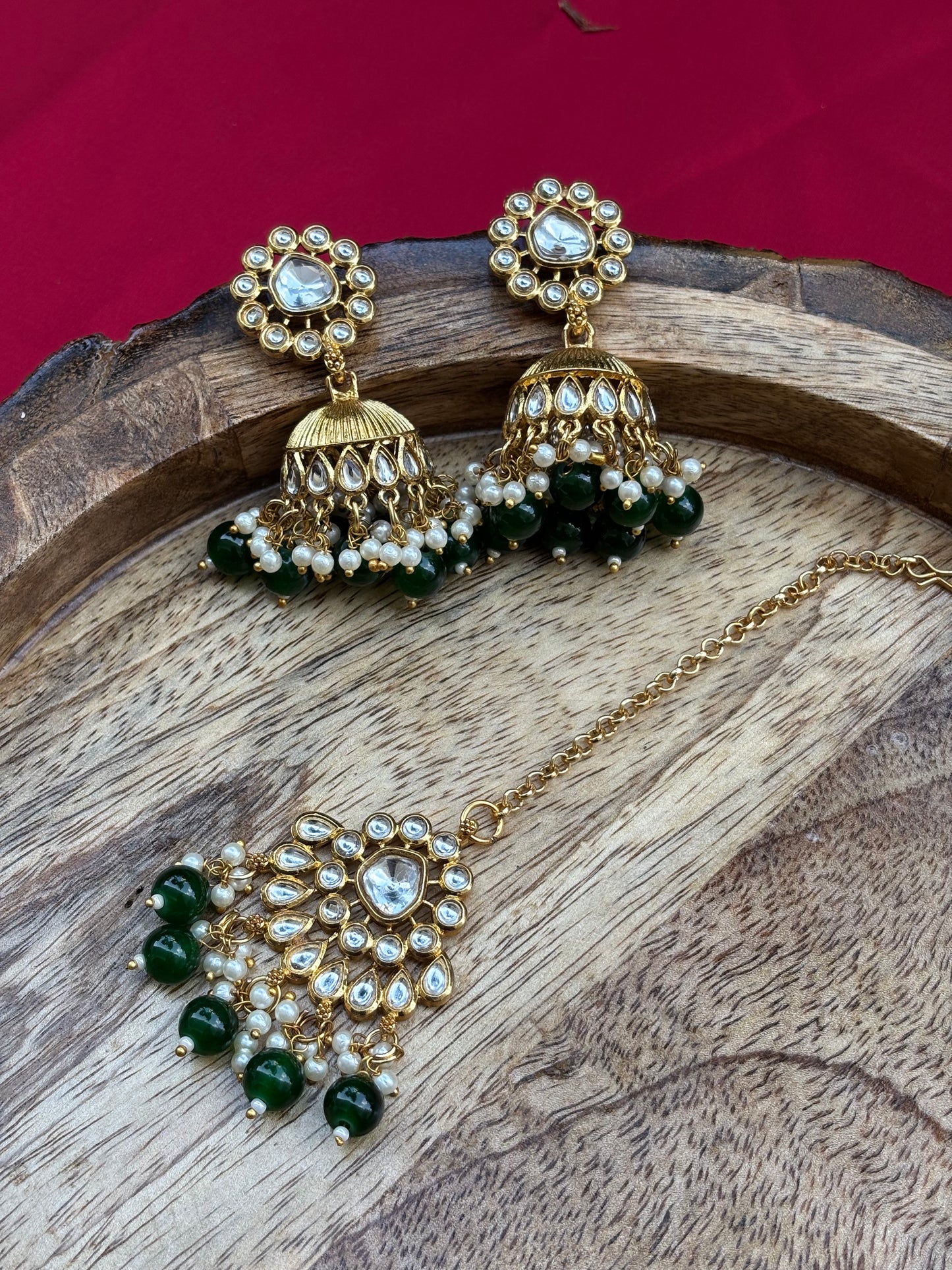 Green Charvi Kundan Jewellery Set