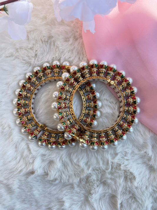 White Pearls Rajwada Pacheli Bangles (Size 2’8)