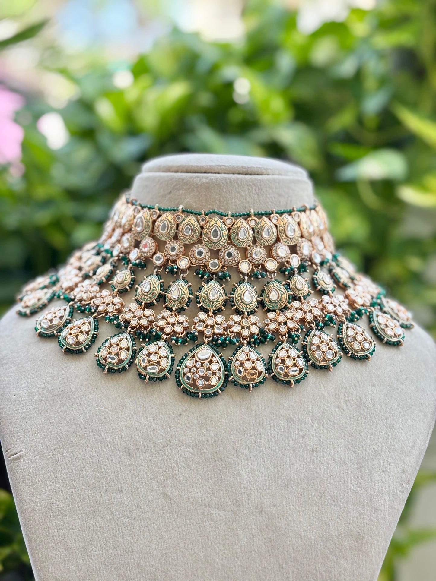 Green Navya Kundan Bridal Jewellery Set