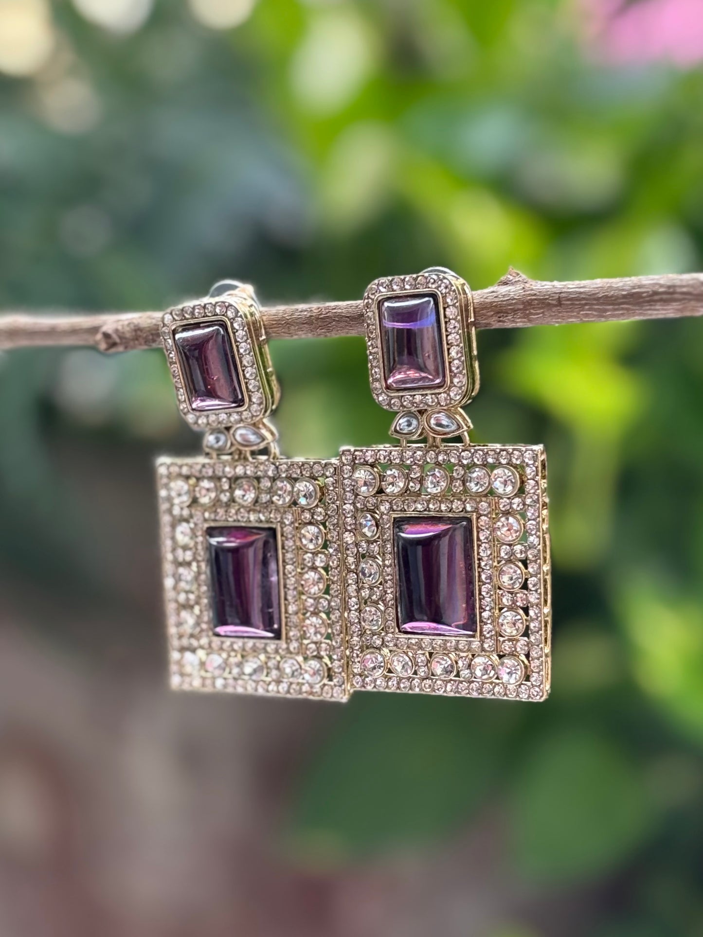 Mauve Advika Earings
