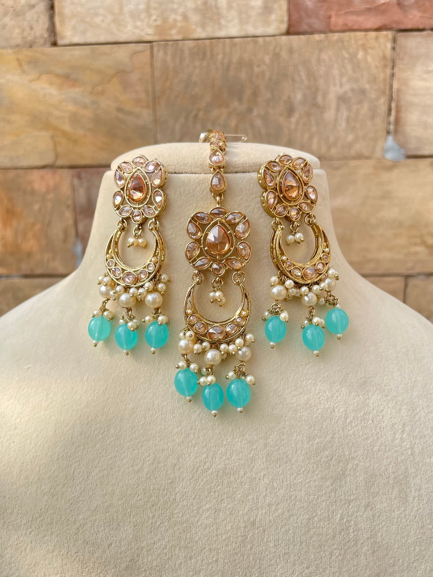 Turquoise Vedi Reverse AD Kundan Jewellery Set