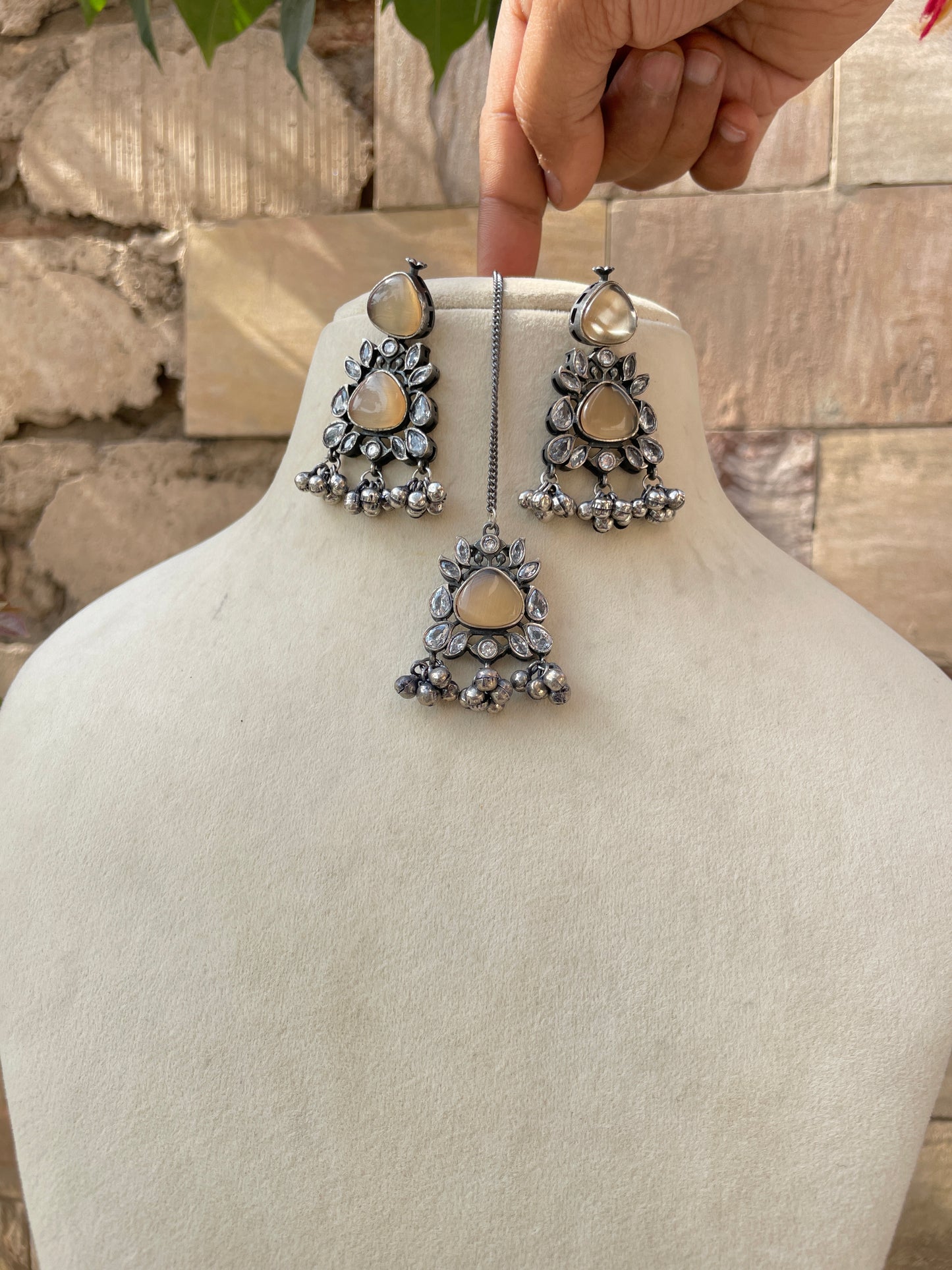 Multicolour Navratan German Silver Jewellery Set