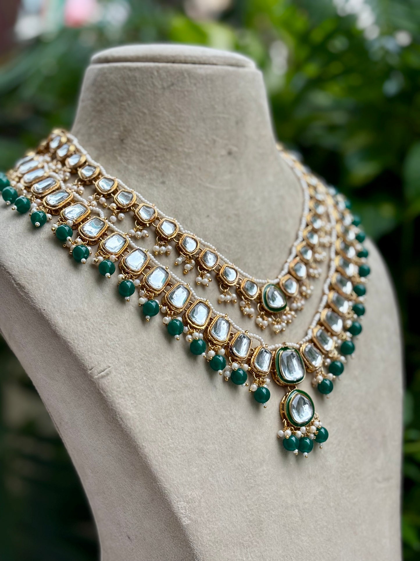 Green Nikki Kundan Jewellery Set