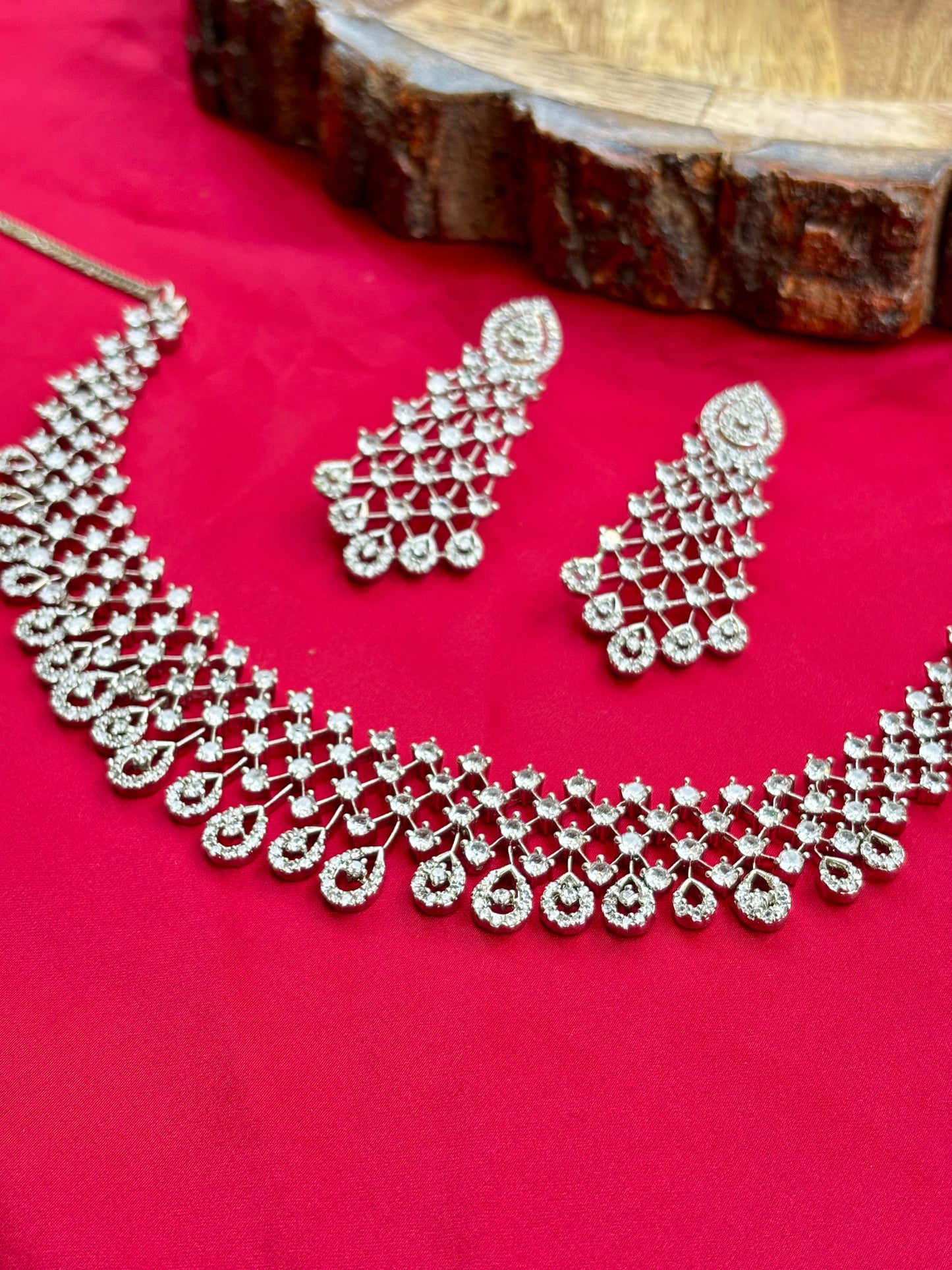 Saanvi Zirconia Jewellery Set