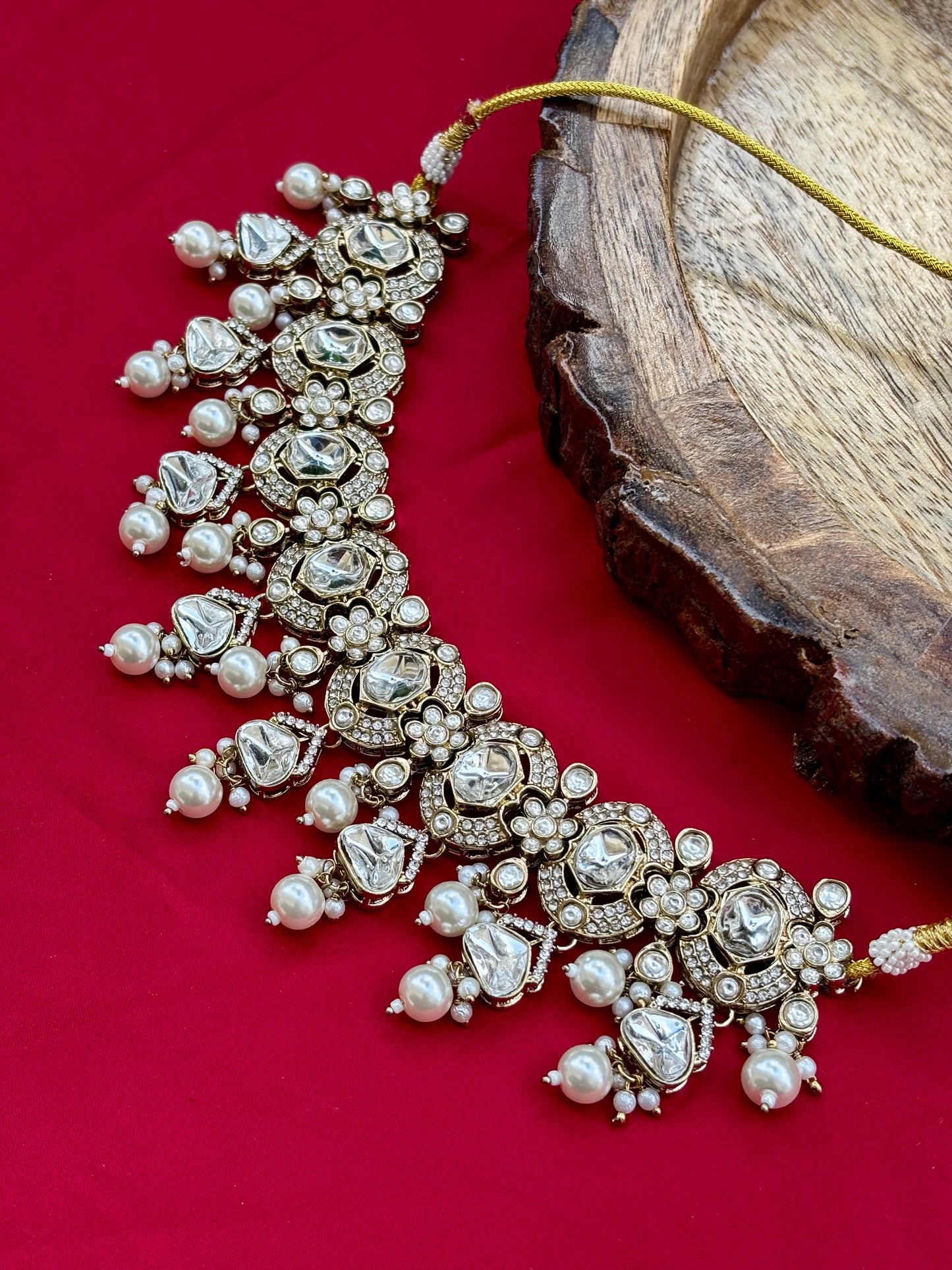 Antique Ena Kundan Jewellery Set