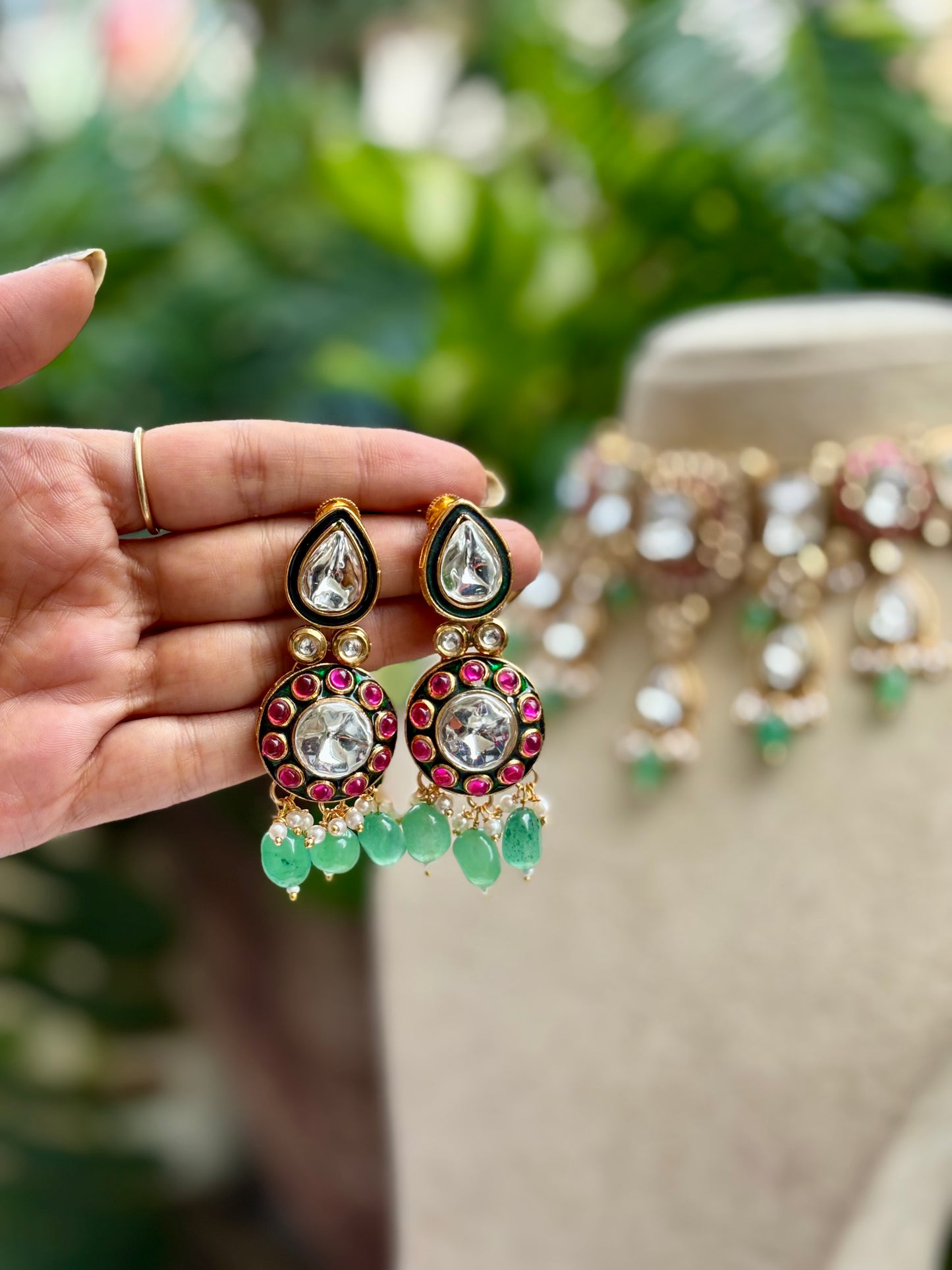 Mint Nia Kundan Jewellery Set