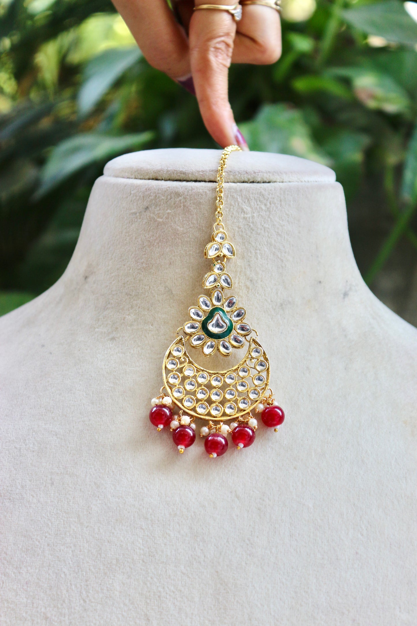 Maroon Aani Kundan Jewellery Set