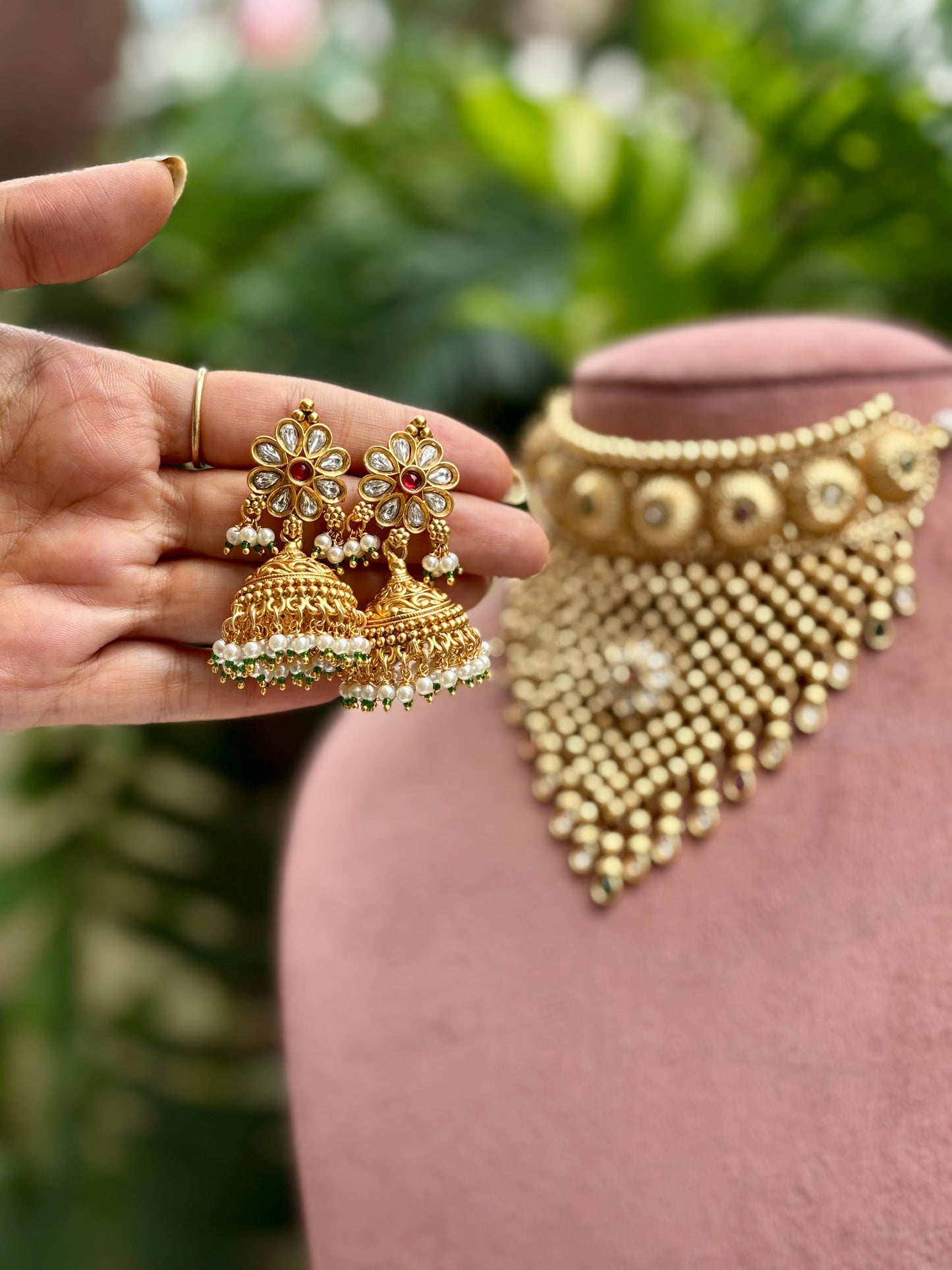Antique Maharani Choker Jewellery Set