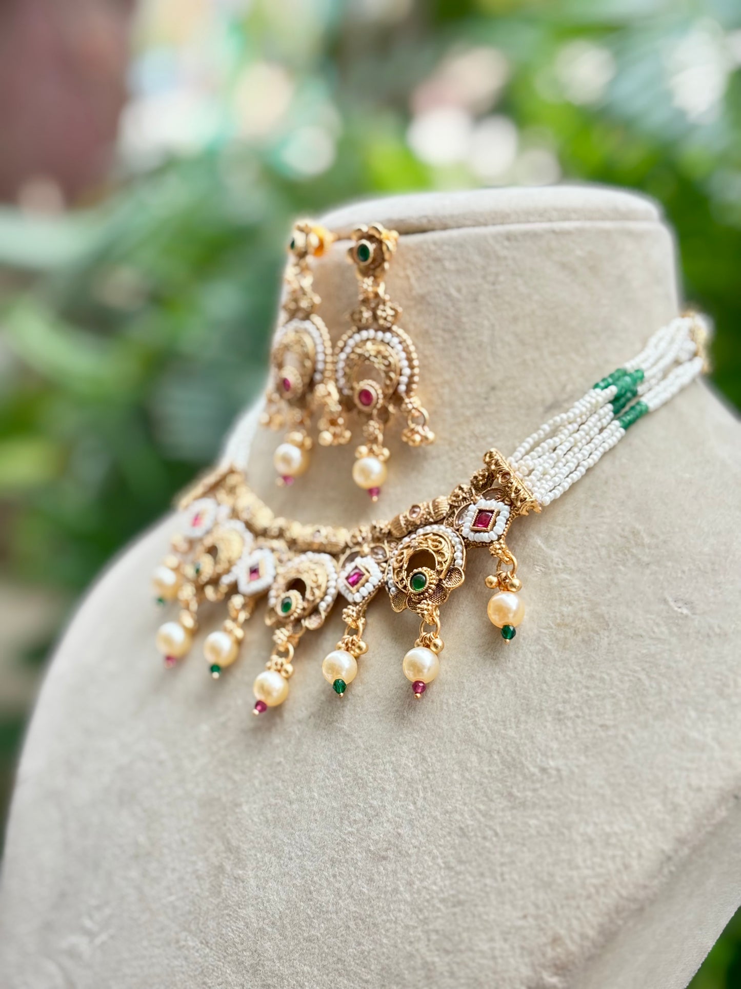 Multicolour Ira Kundan Jewellery Set