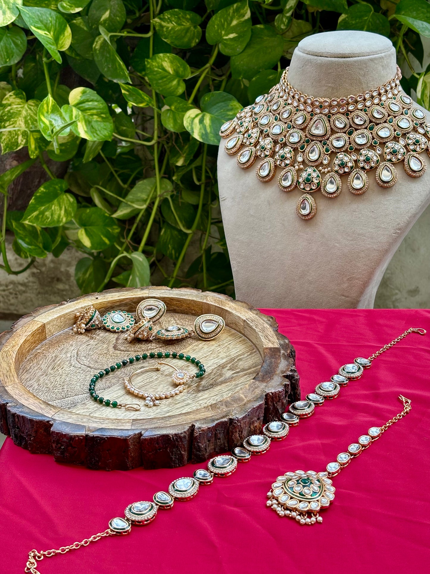 Green Nayobi Kundan Bridal Jewellery Set