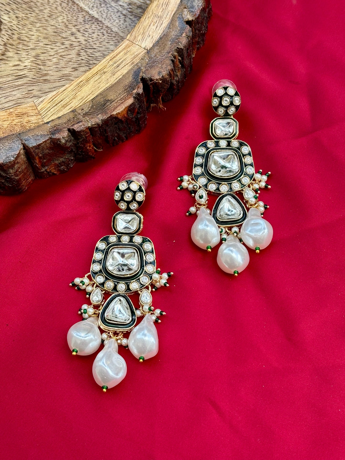 Ivory Pearl Kundan Jewellery Set