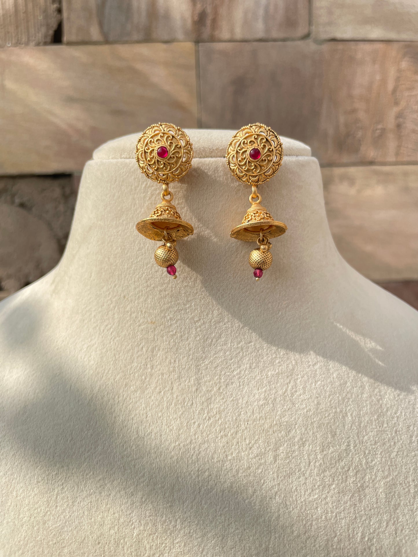 Golden Ganesh Temple Jewellery Set