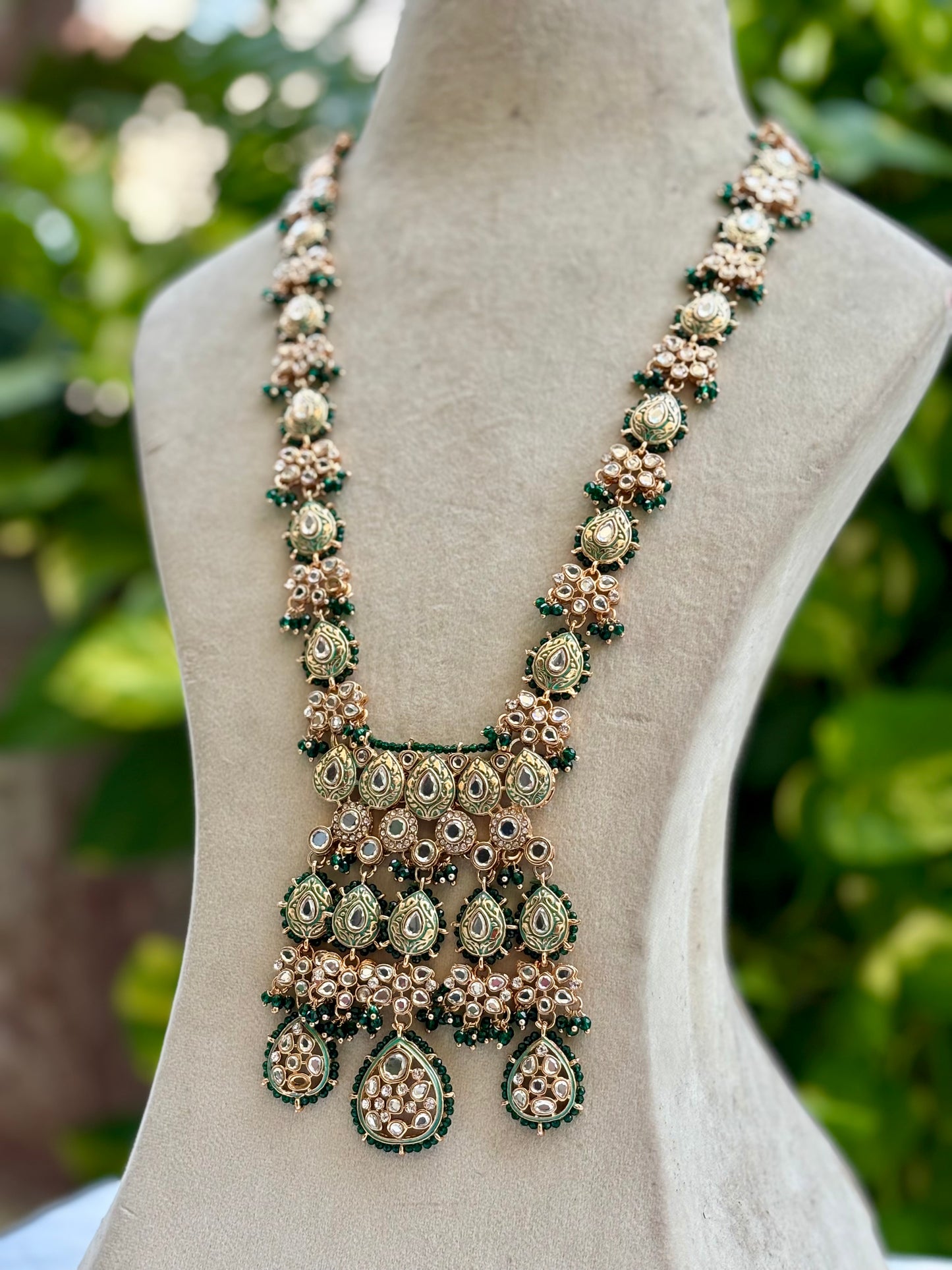 Green Avni Kundan Jewellery Set