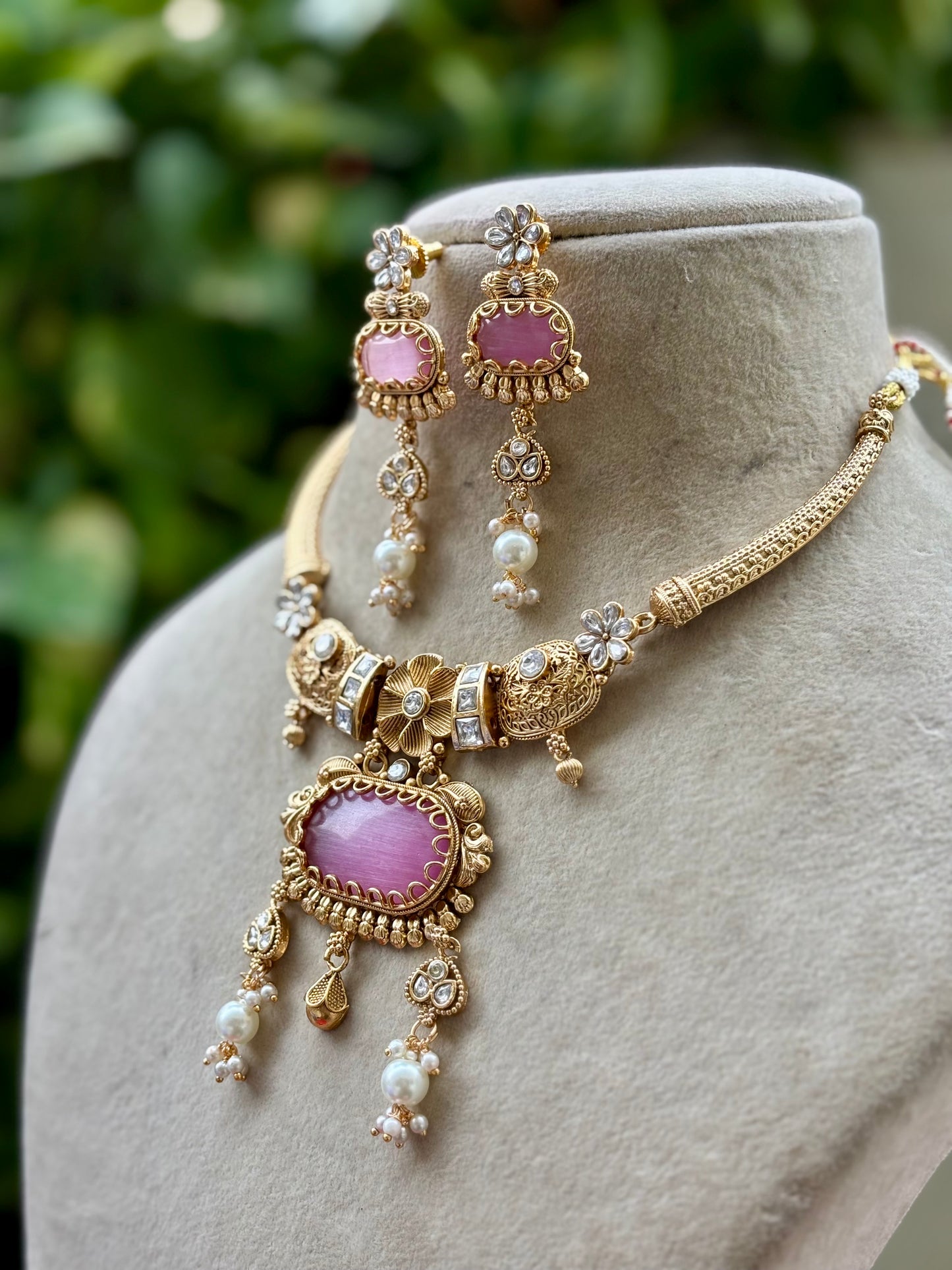 Pink Devika Heritage Jewellery Set