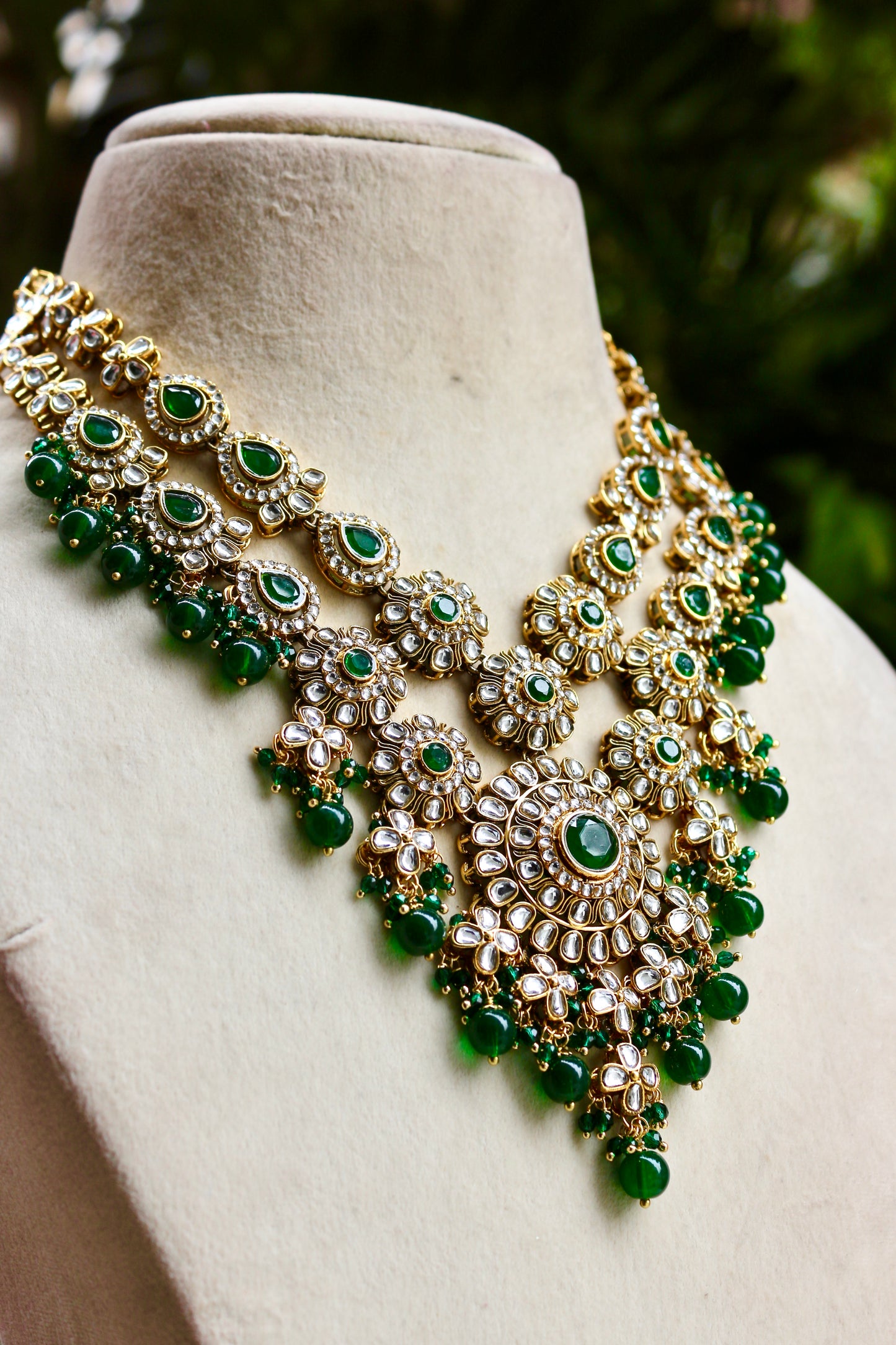 Green Shree Kundan Jewellery Set