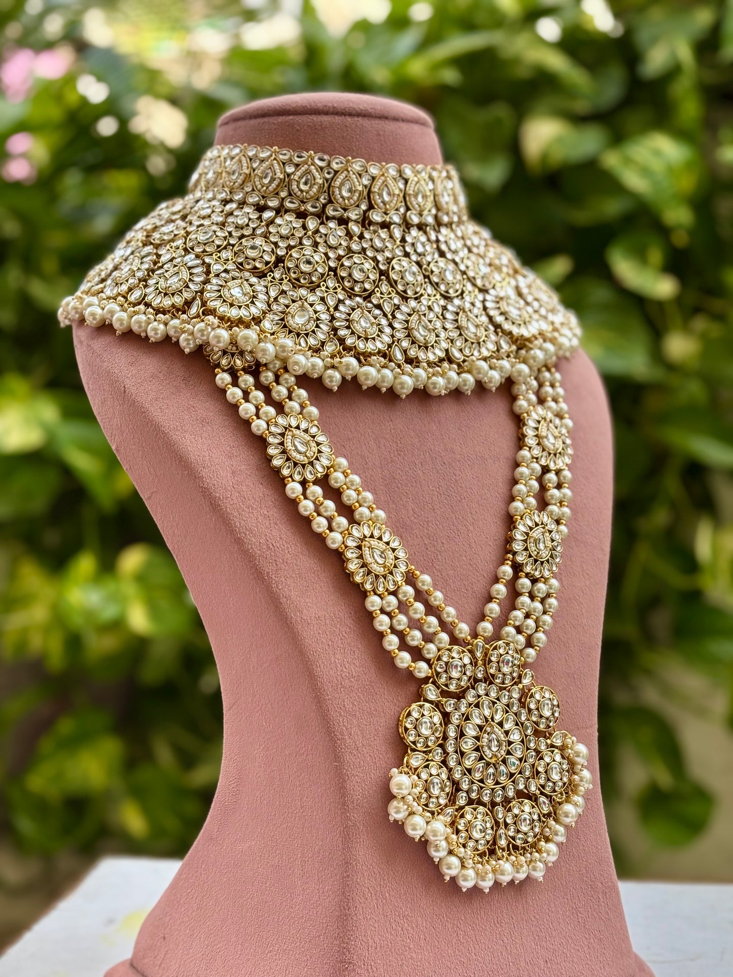 Ivory Naira Kundan Bridal Jewellery Set