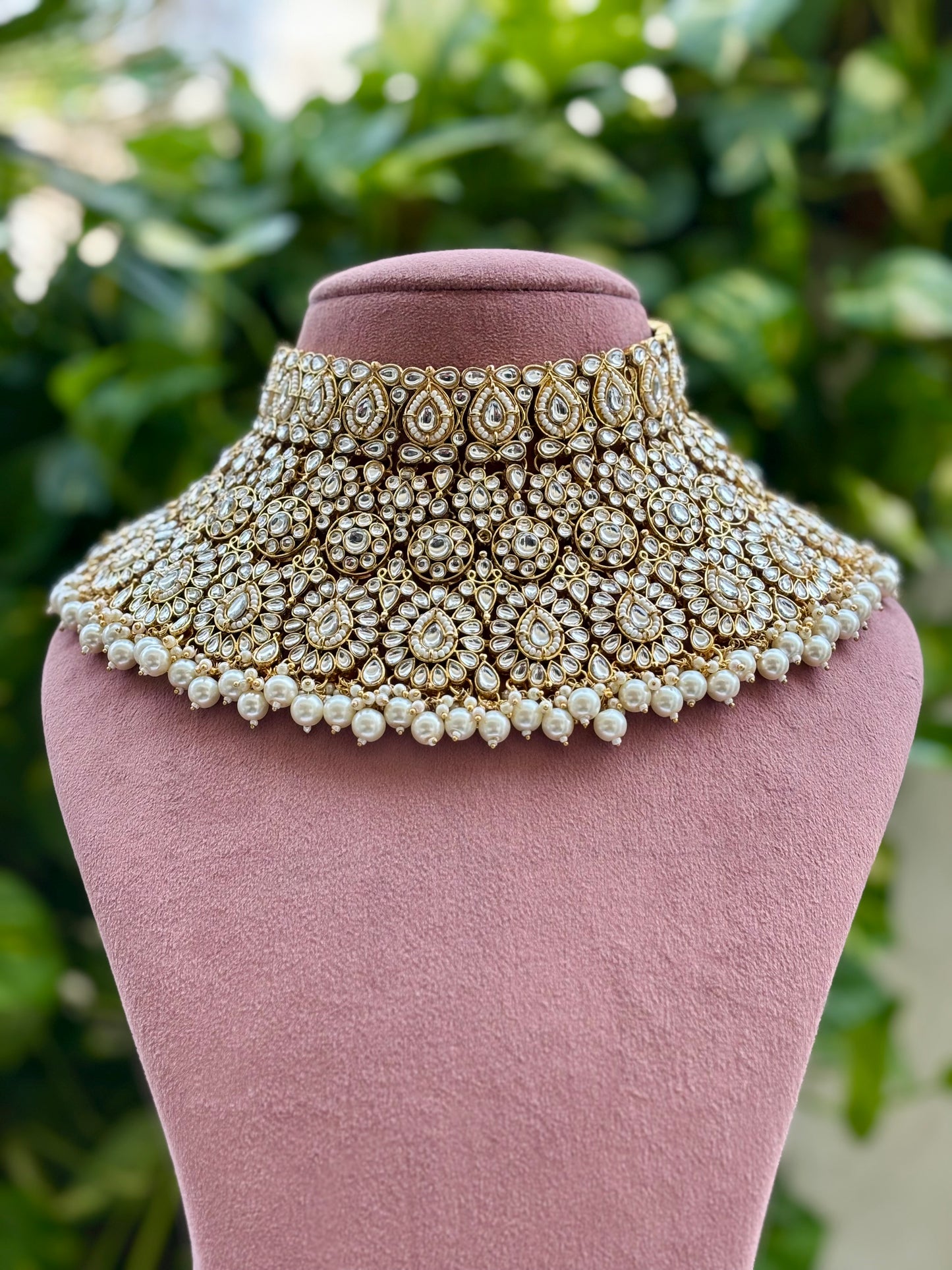 Ivory Naira Kundan Bridal Jewellery Set
