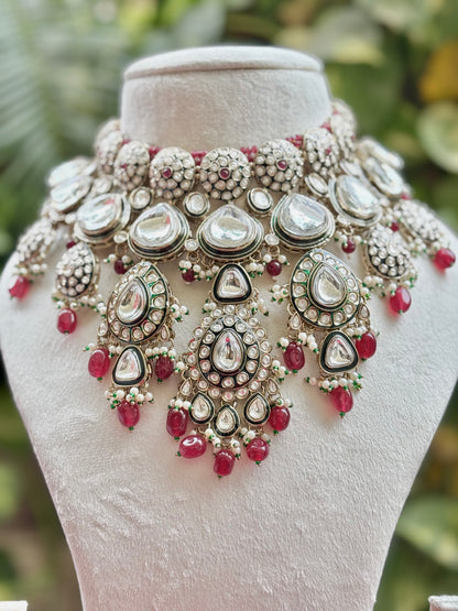 Antique Naima Kundan Bridal Jewellery Set