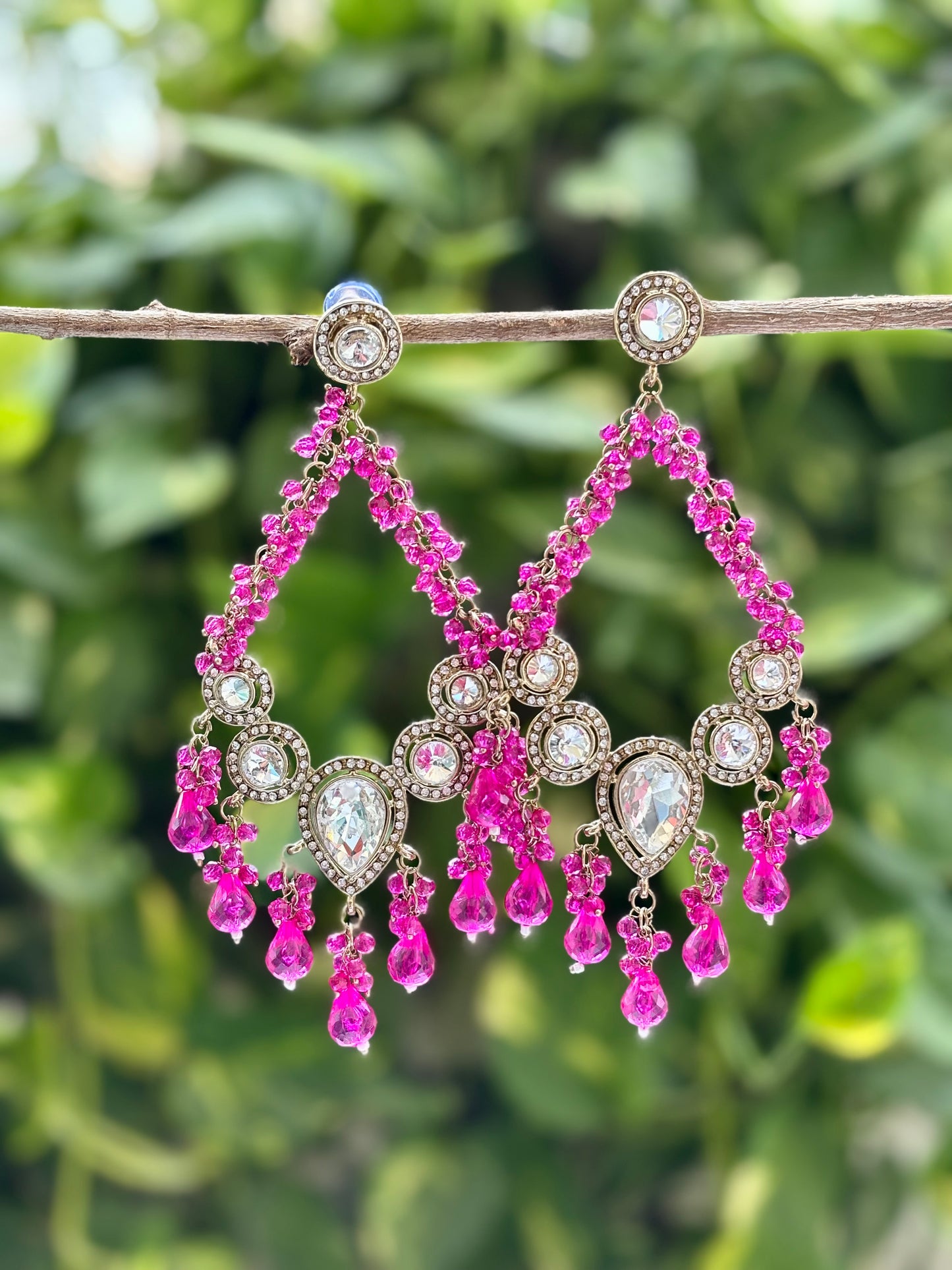 Kundan Rani Aria Danglers