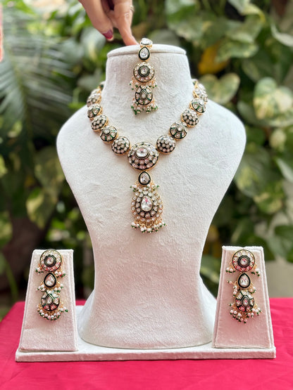 Green Reshika Kundan Bridal Jewellery Set