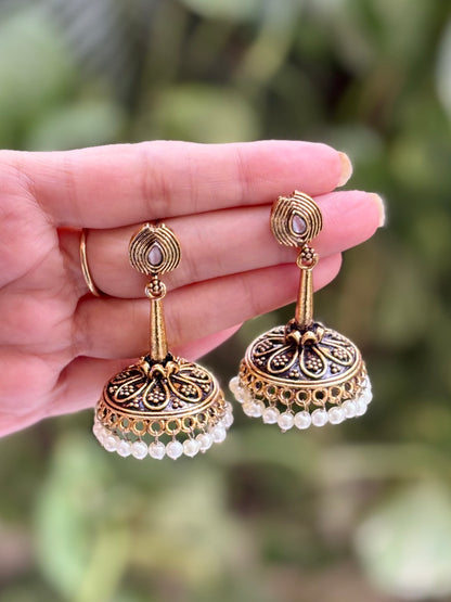 Antique Kundan Sara Jhumka