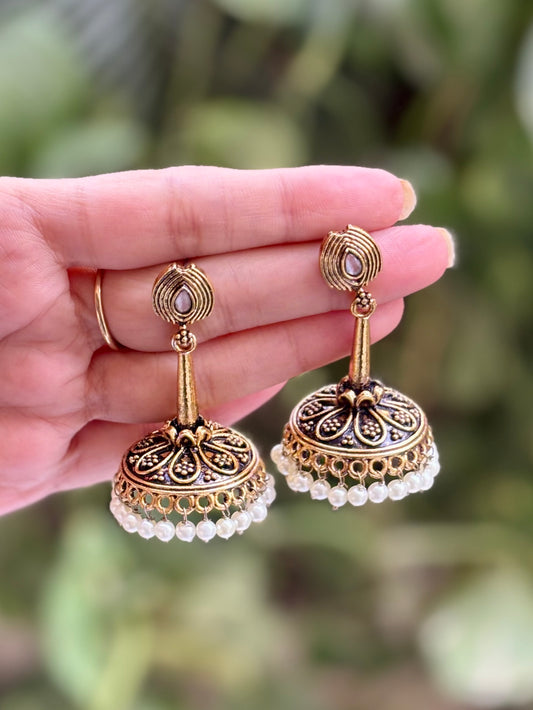 Antique Kundan Sara Jhumka