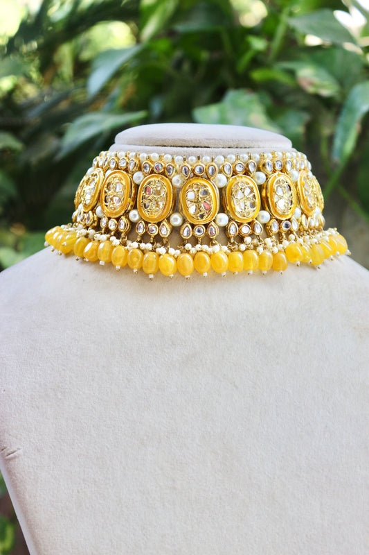 Yellow Diya Kundan Jewellery Set