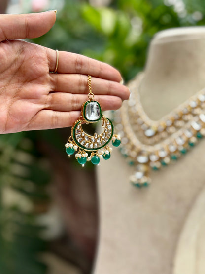 Green Nikki Kundan Jewellery Set