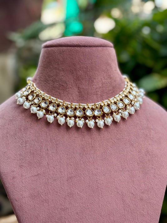 Ivory Charvi Kundan Jewellery Set