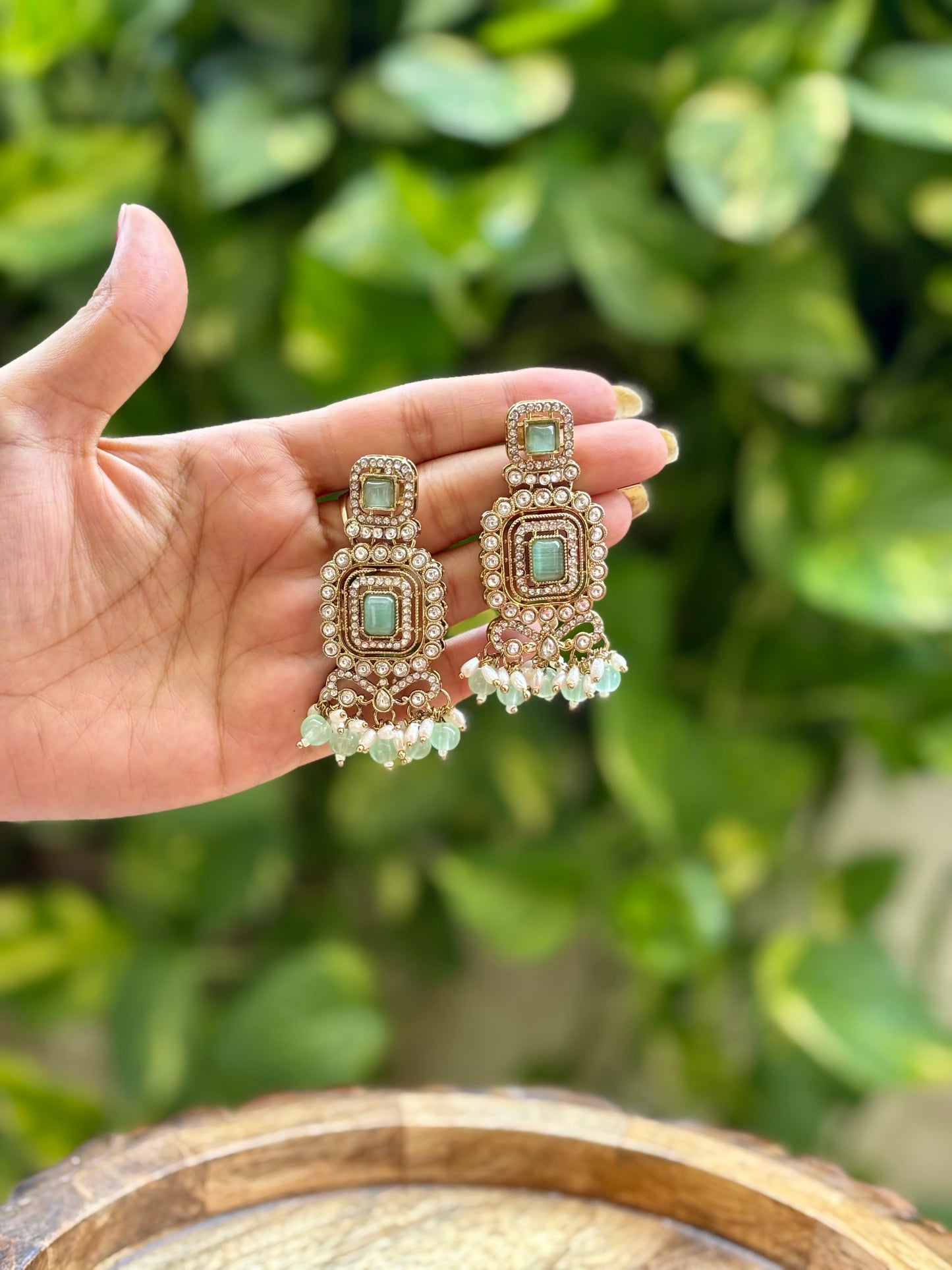 Mint Sharvi Choker Kundan Jewellery Set