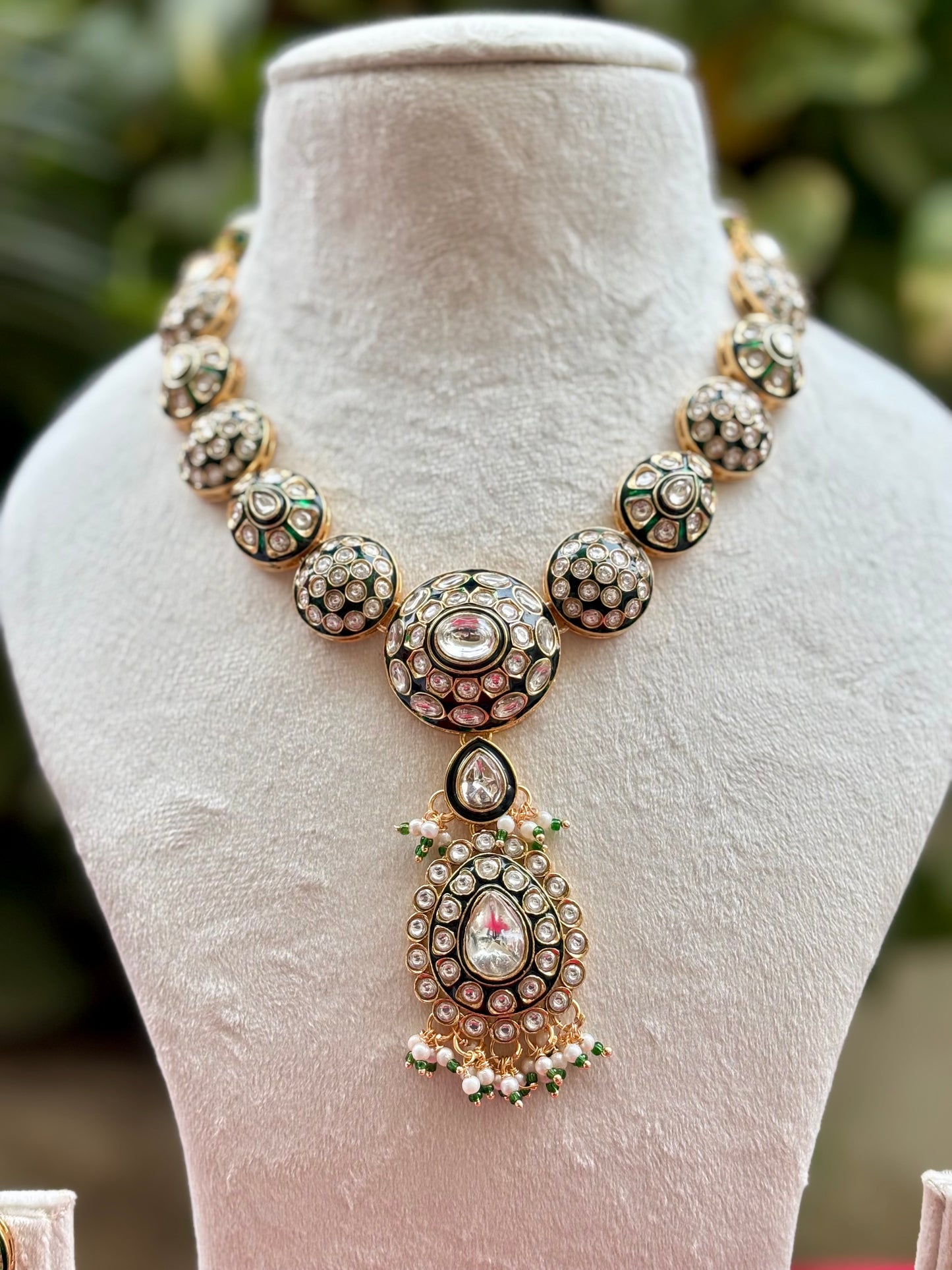 Green Reshika Kundan Bridal Jewellery Set