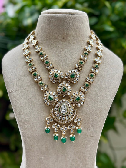 Green Bhviya Kundan Bridal Jewellery Set